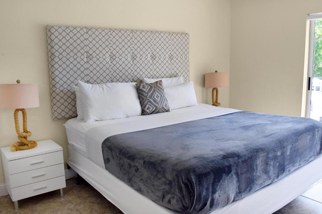 Suites at Coral Resorts