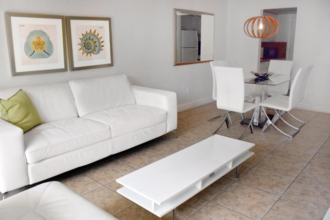 Suites at Coral Resorts