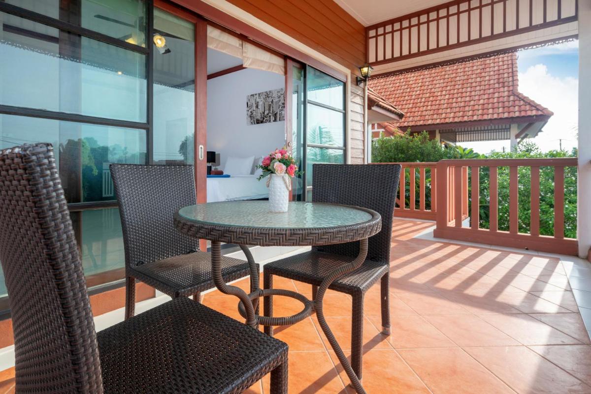 Naiyang Beach Private Pool Villa