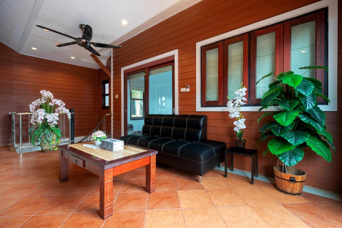 Naiyang Beach Private Pool Villa