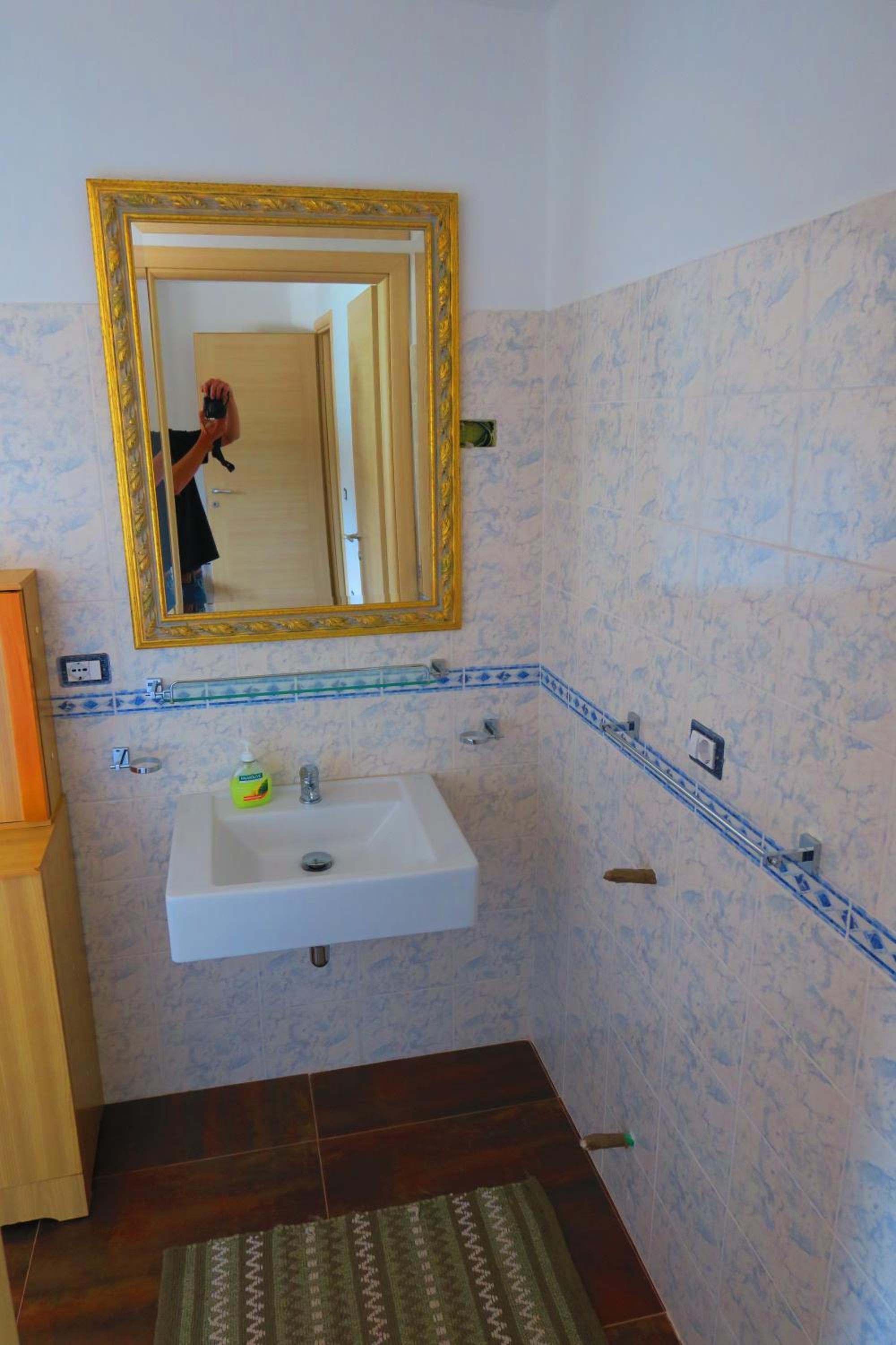 Photo 36