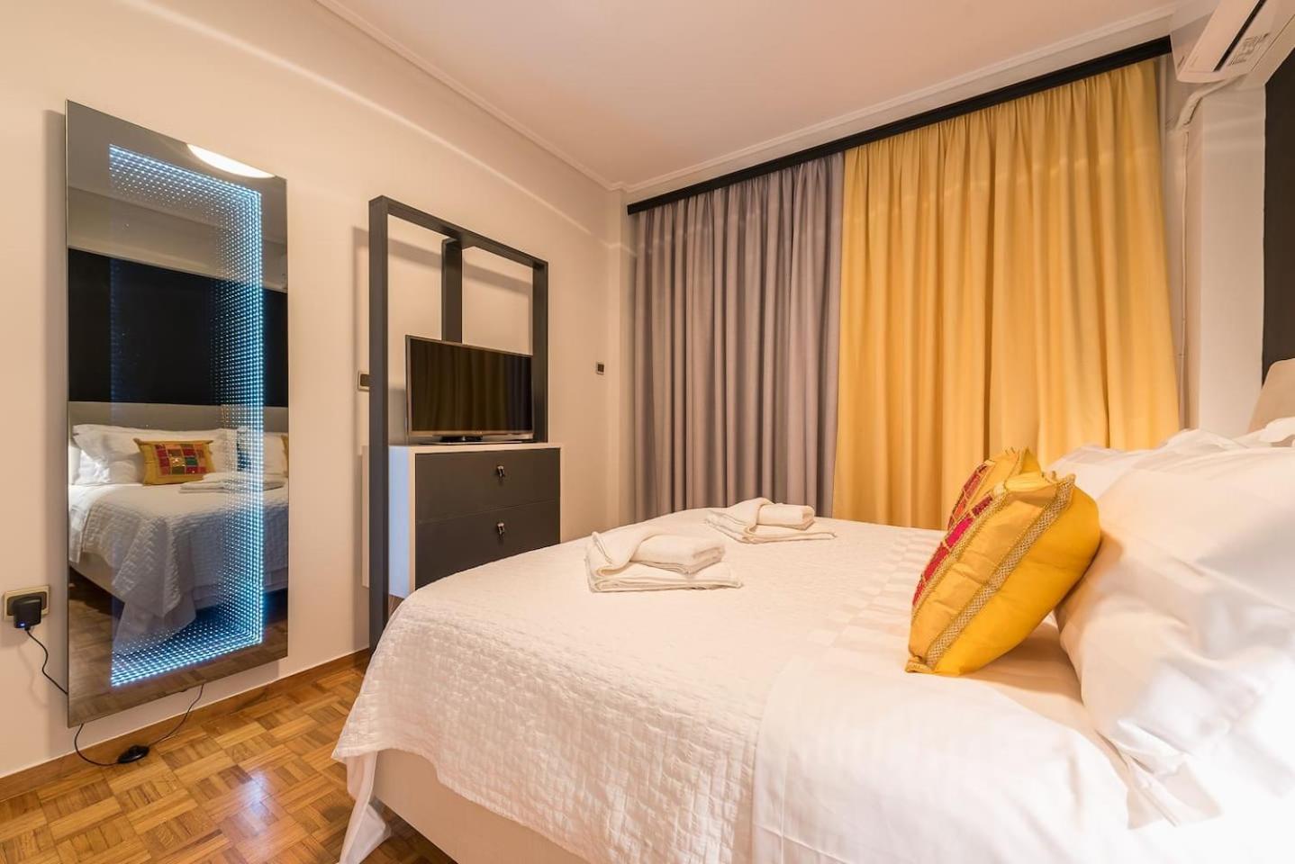 Seaside Central Apartment
