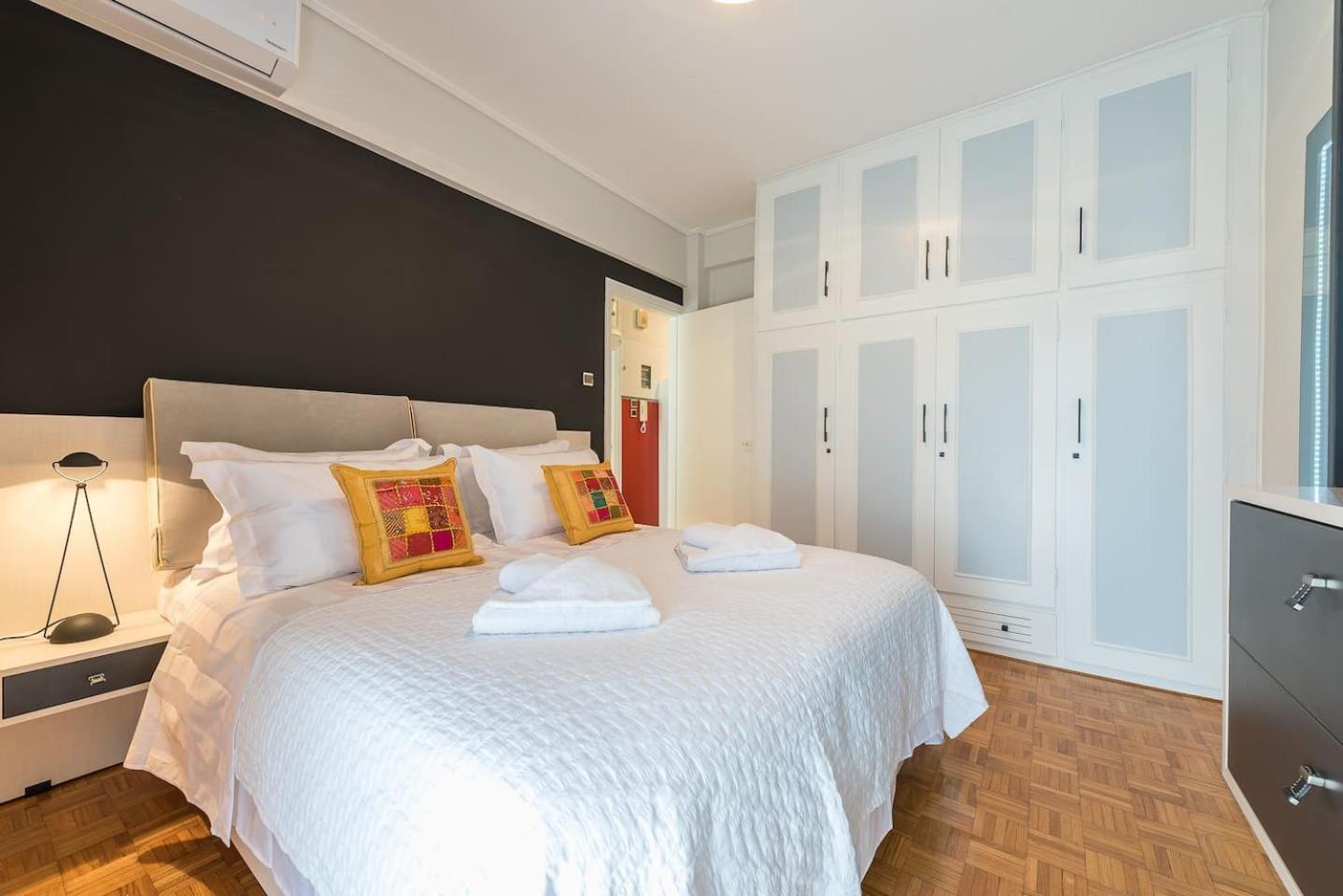 Seaside Central Apartment