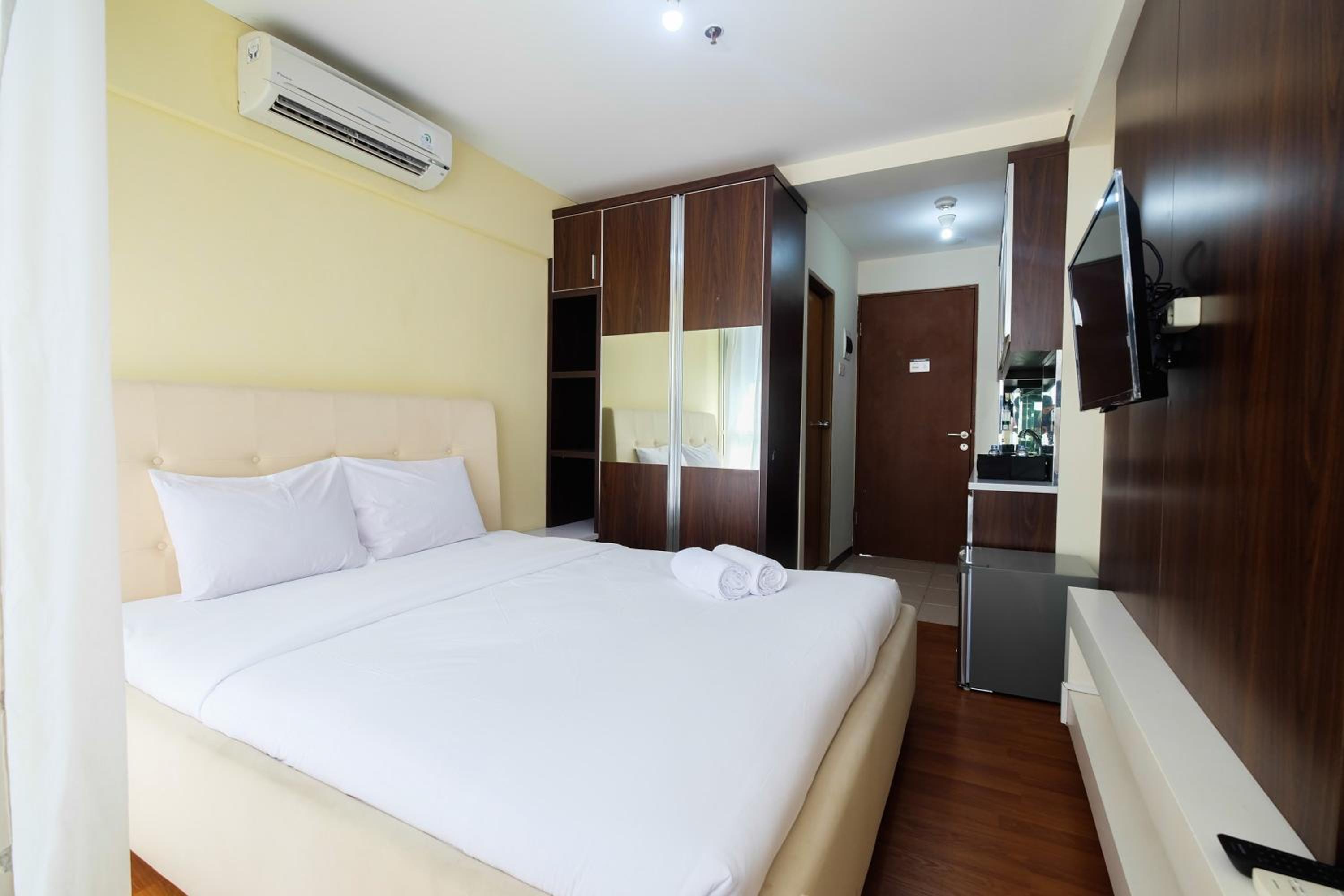 Comfy Studio Tifolia Apartment By Travelio, Jacarta - 14