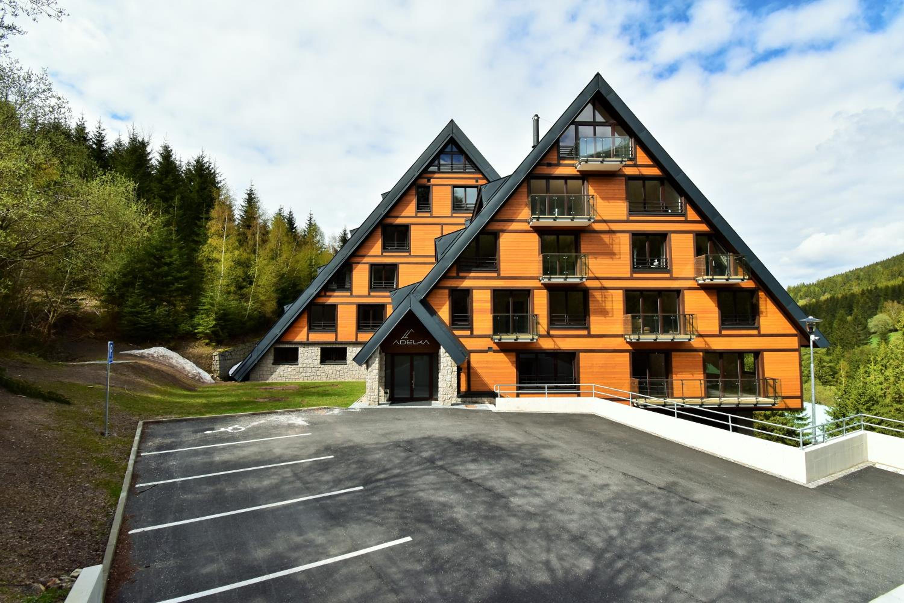Luxury Apartments Adelka