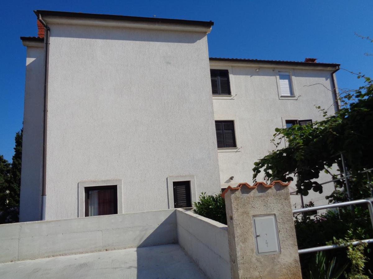 Apartments Mirjana view 2