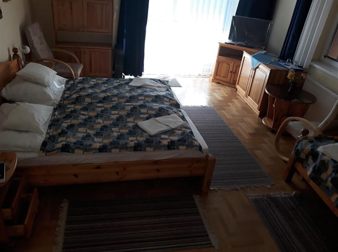 Kenézy Lux Apartman Vendégház