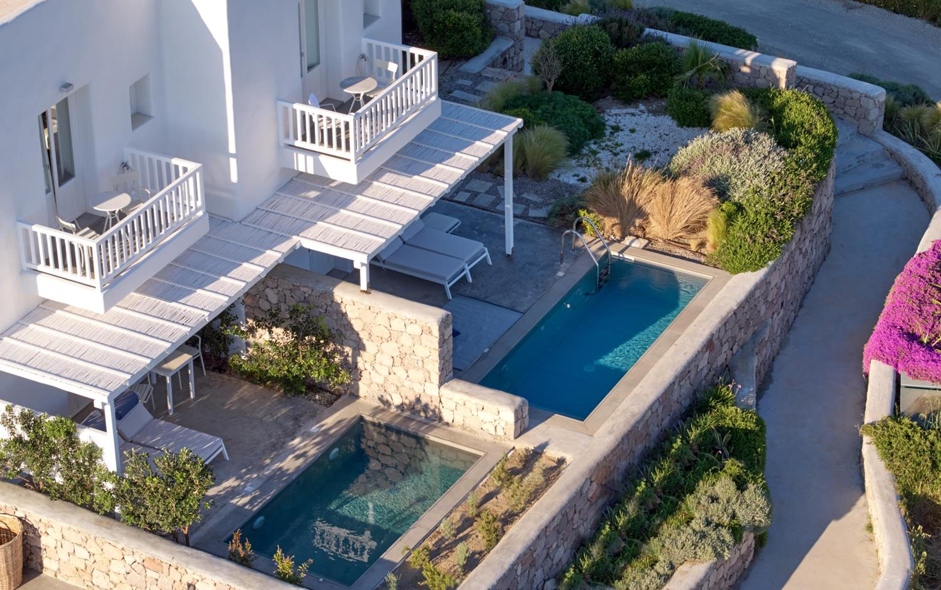 Milos Breeze Boutique Hotel 18