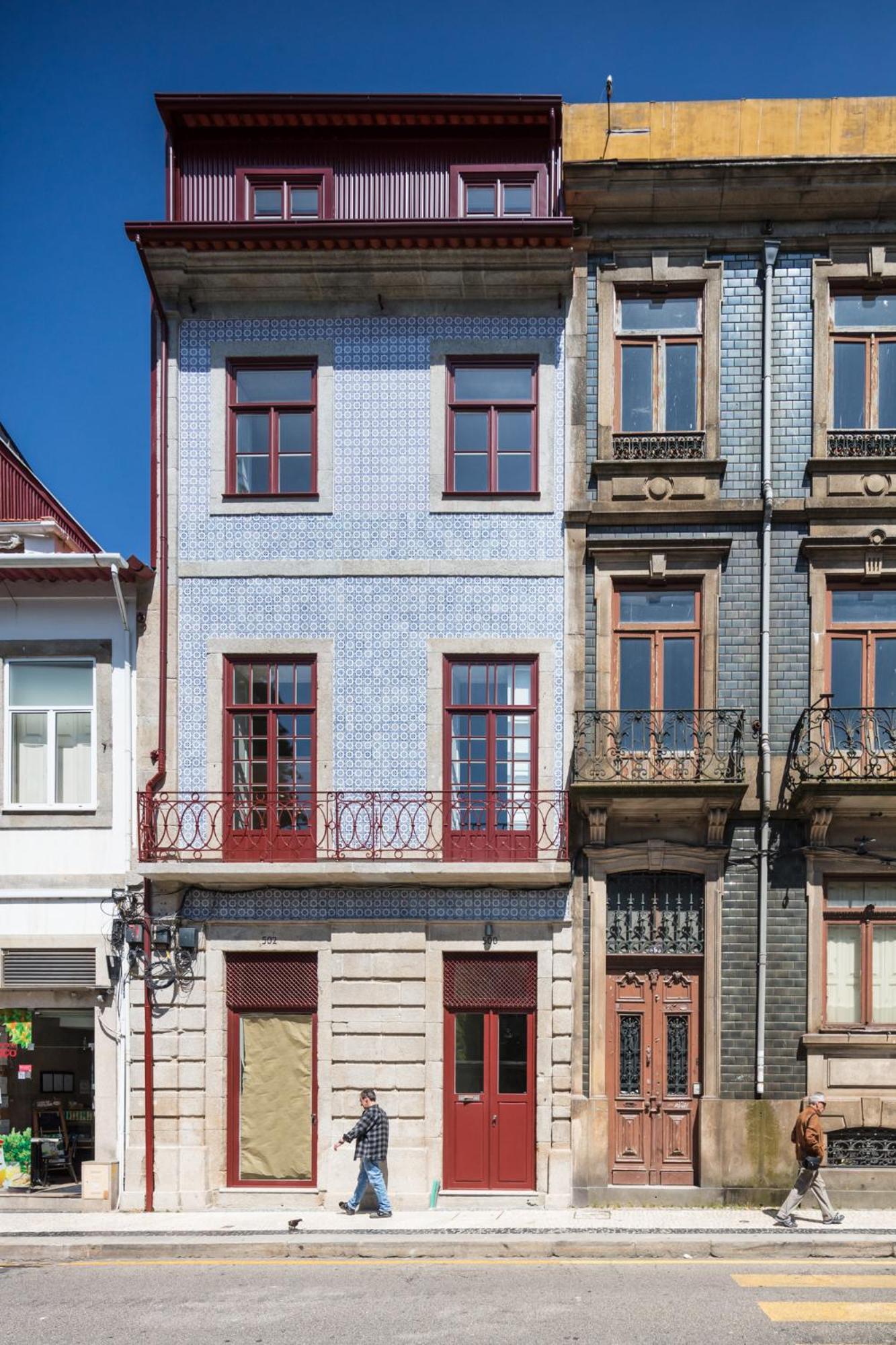 HM - Oporto Cedofeita 500E view 2
