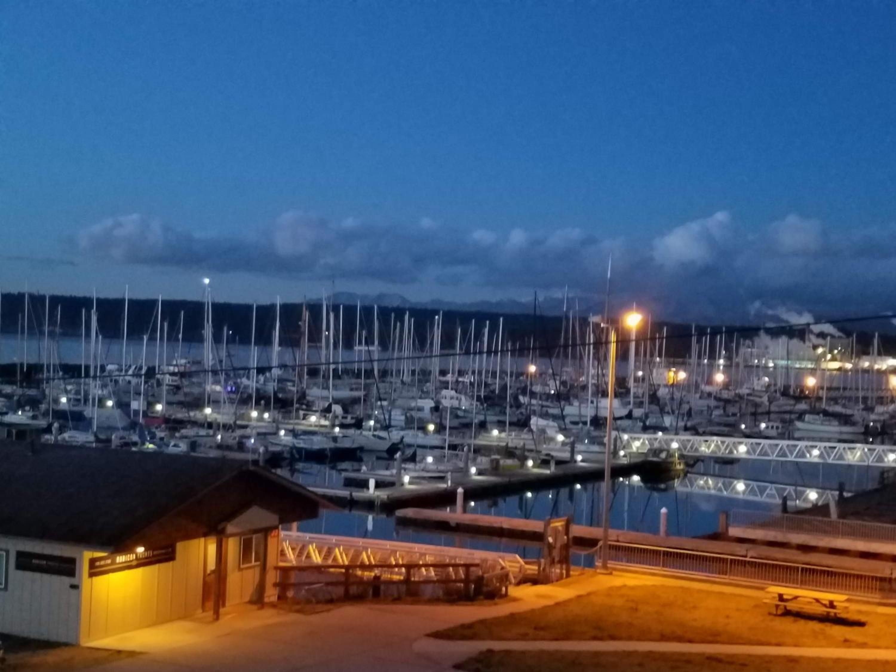 Harborside Inn