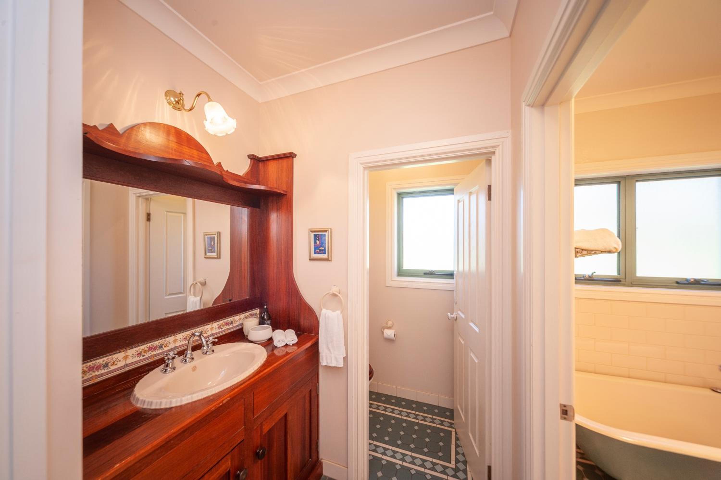 Angaston Saleyards Luxury Accommodation