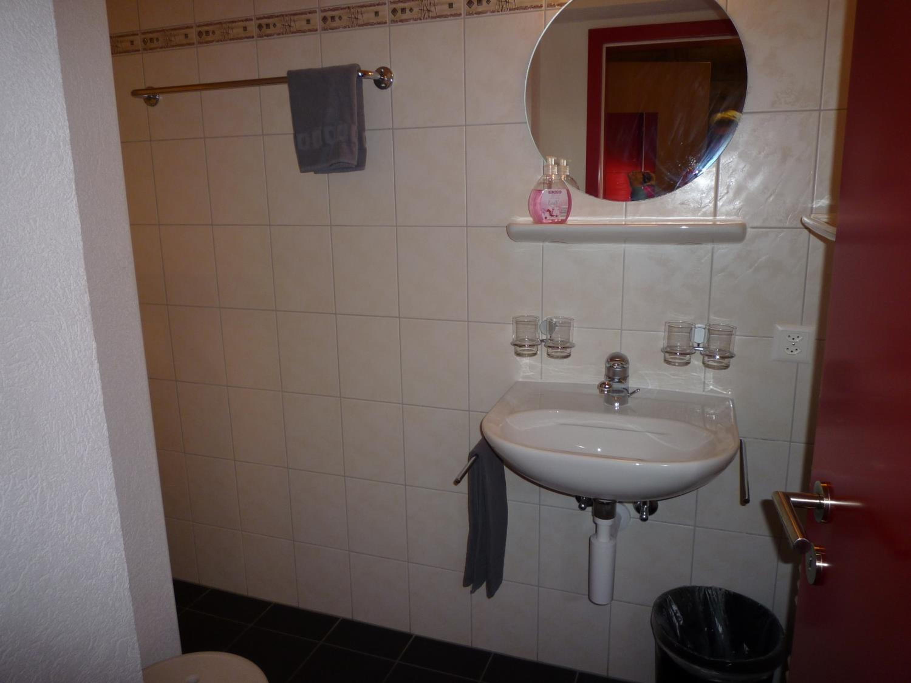 Photo 56