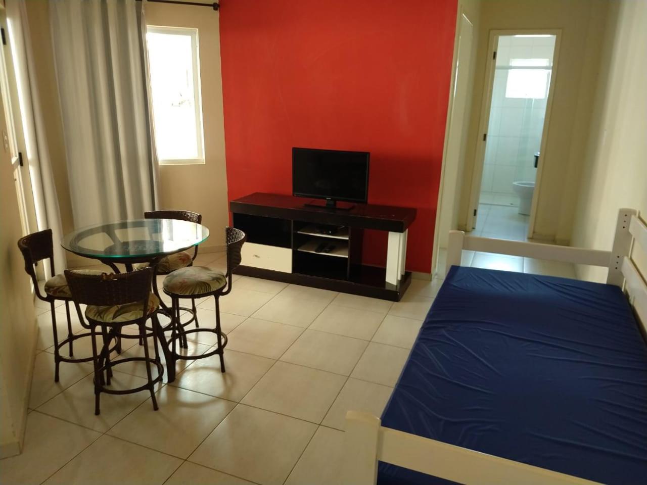 Residencial Melfi 3 - Apto 07 - Lateral