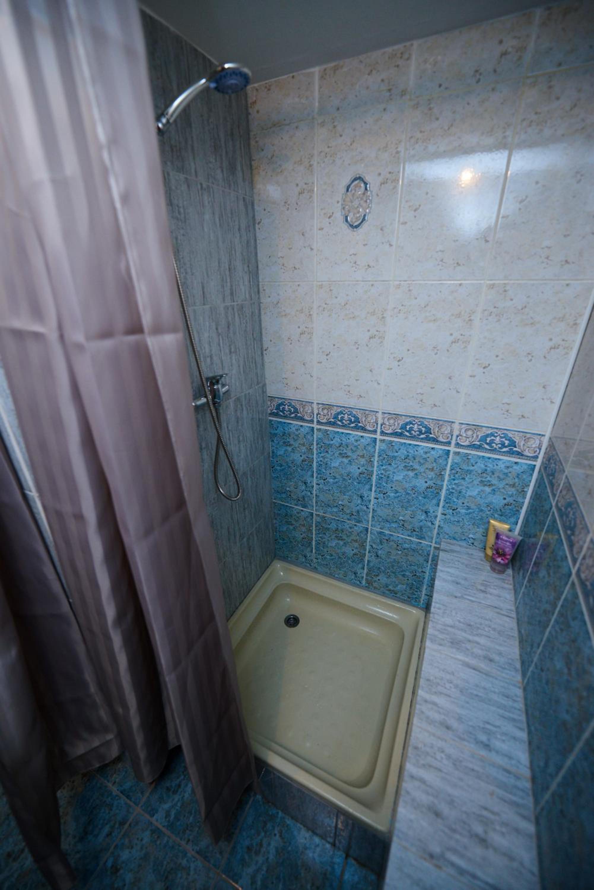 Photo 48