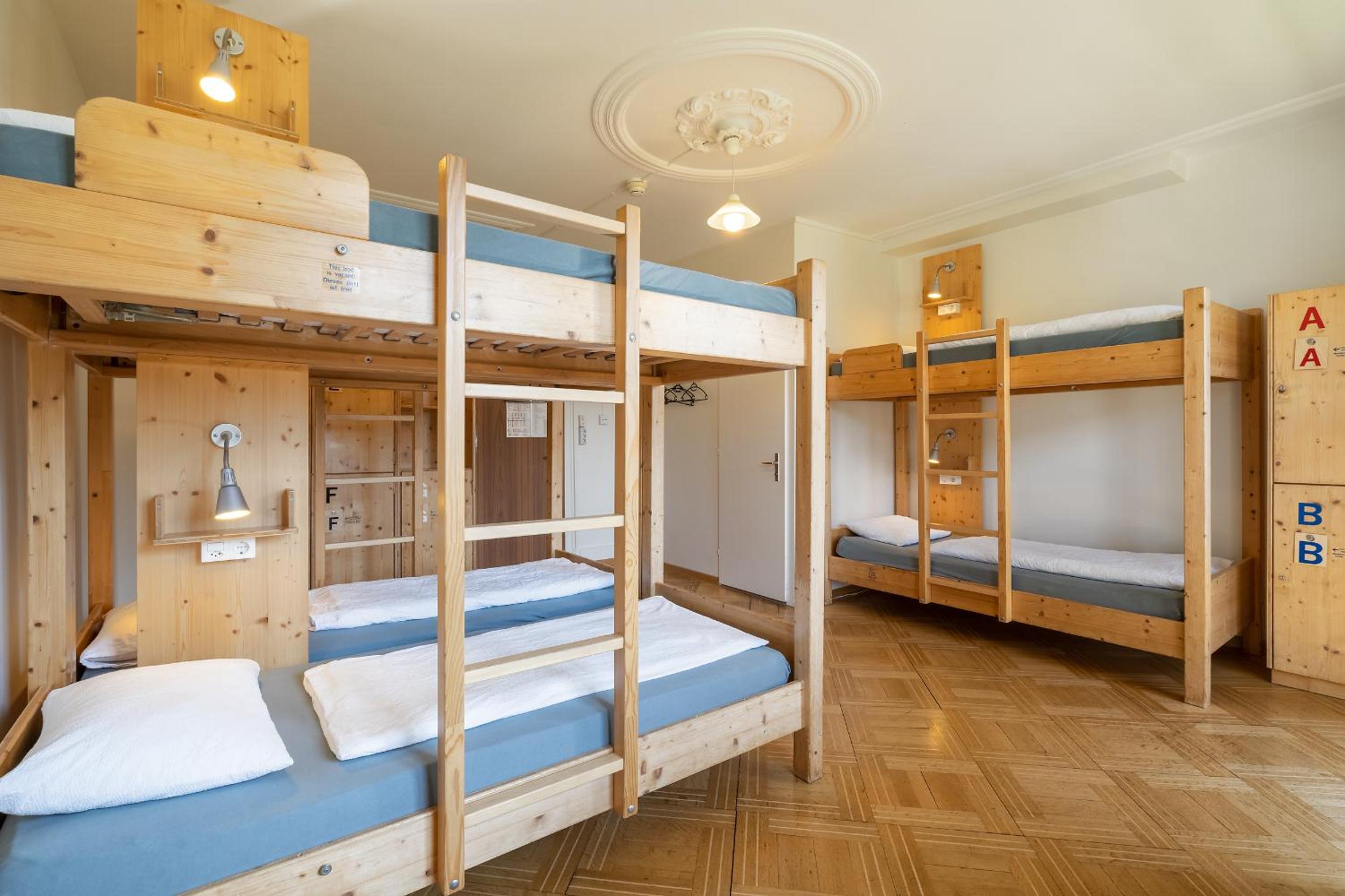 Backpackers Villa Sonnenhof - Hostel Interlaken — photo 33