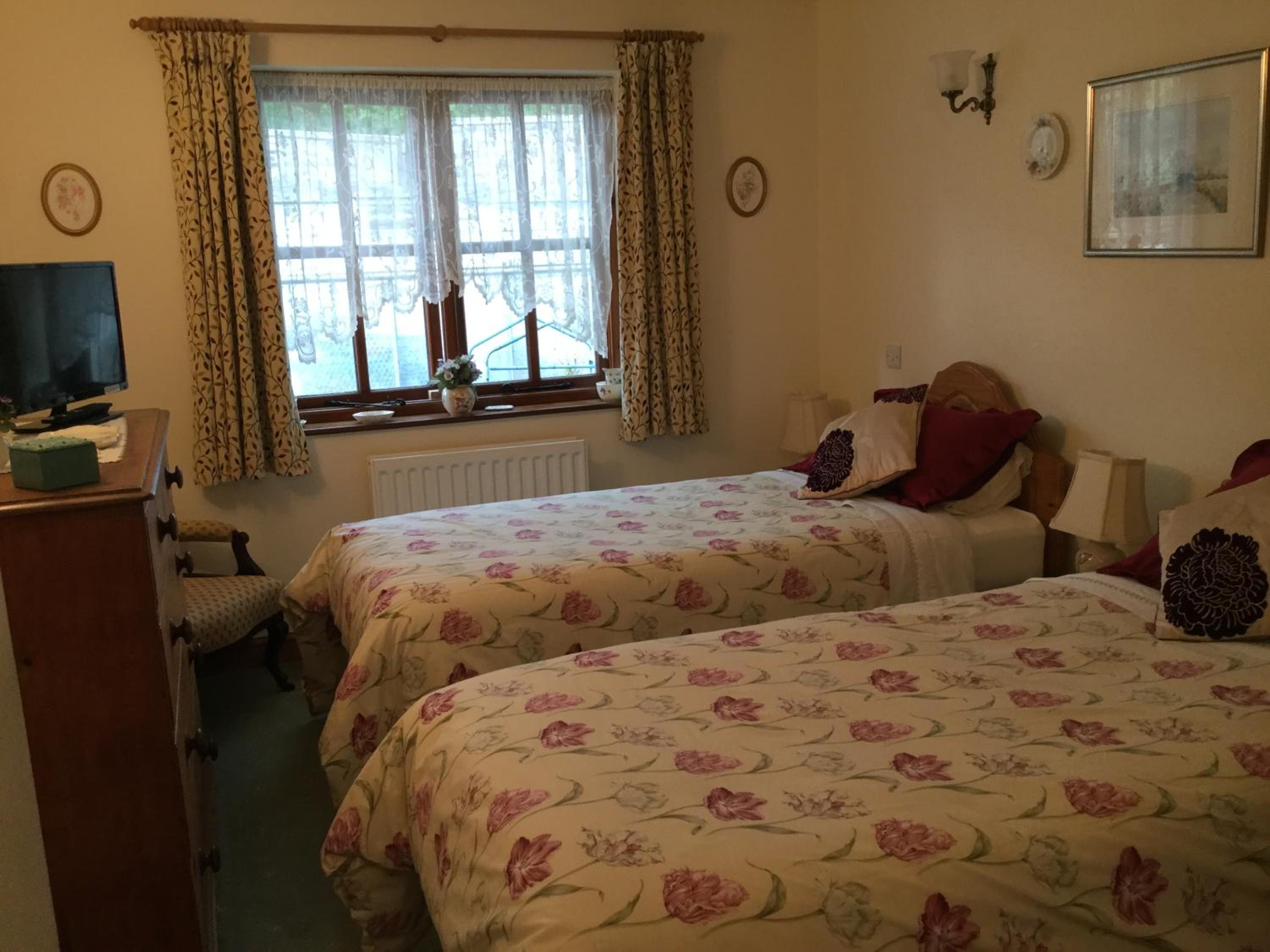 Li’le Hullets, 3 Seed Howe Cottages view 4