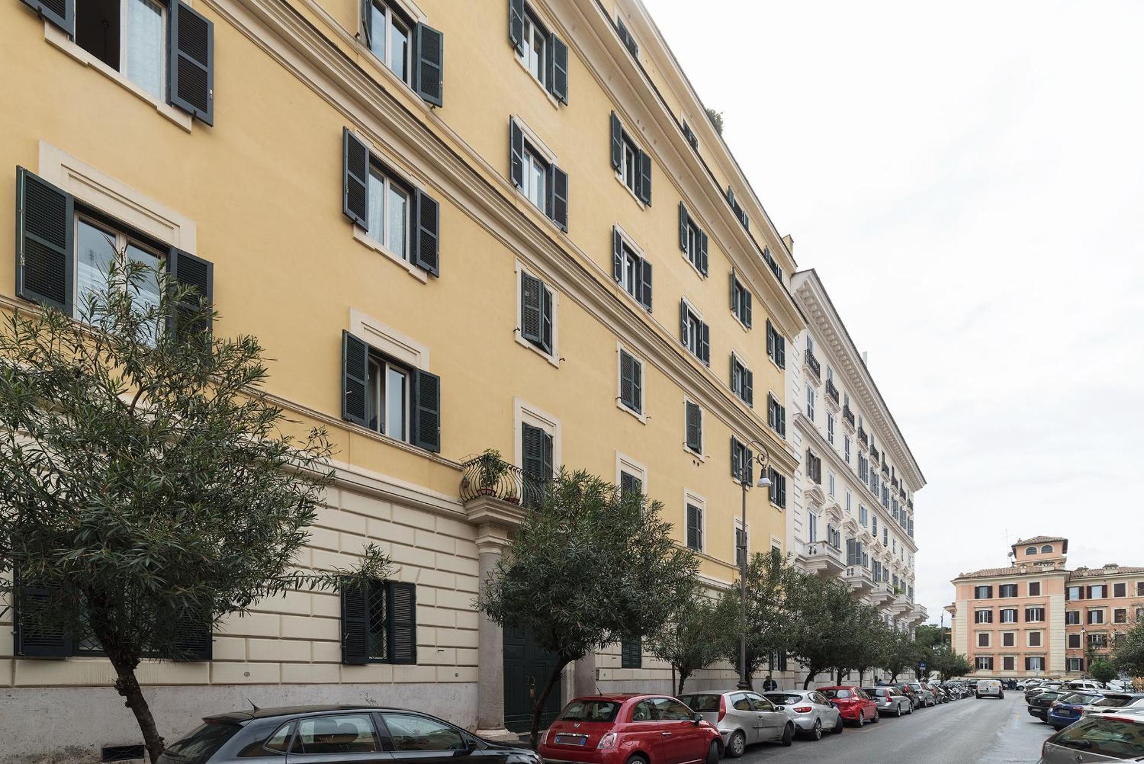 Domus Aurea & Colosseo Sweet Flat