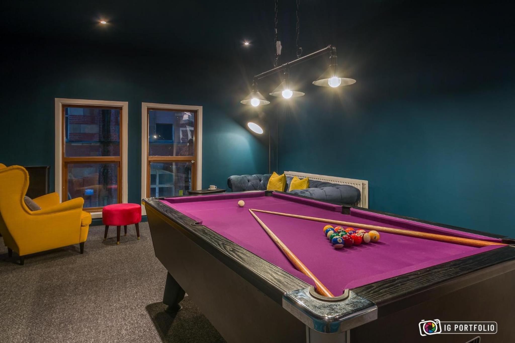 lounge