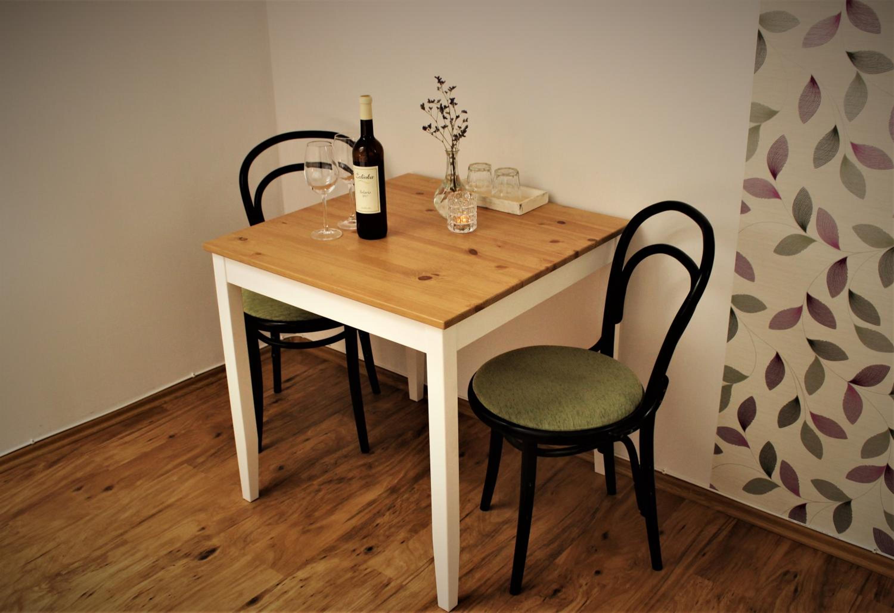 Penzion a restaurace U ŘEKY