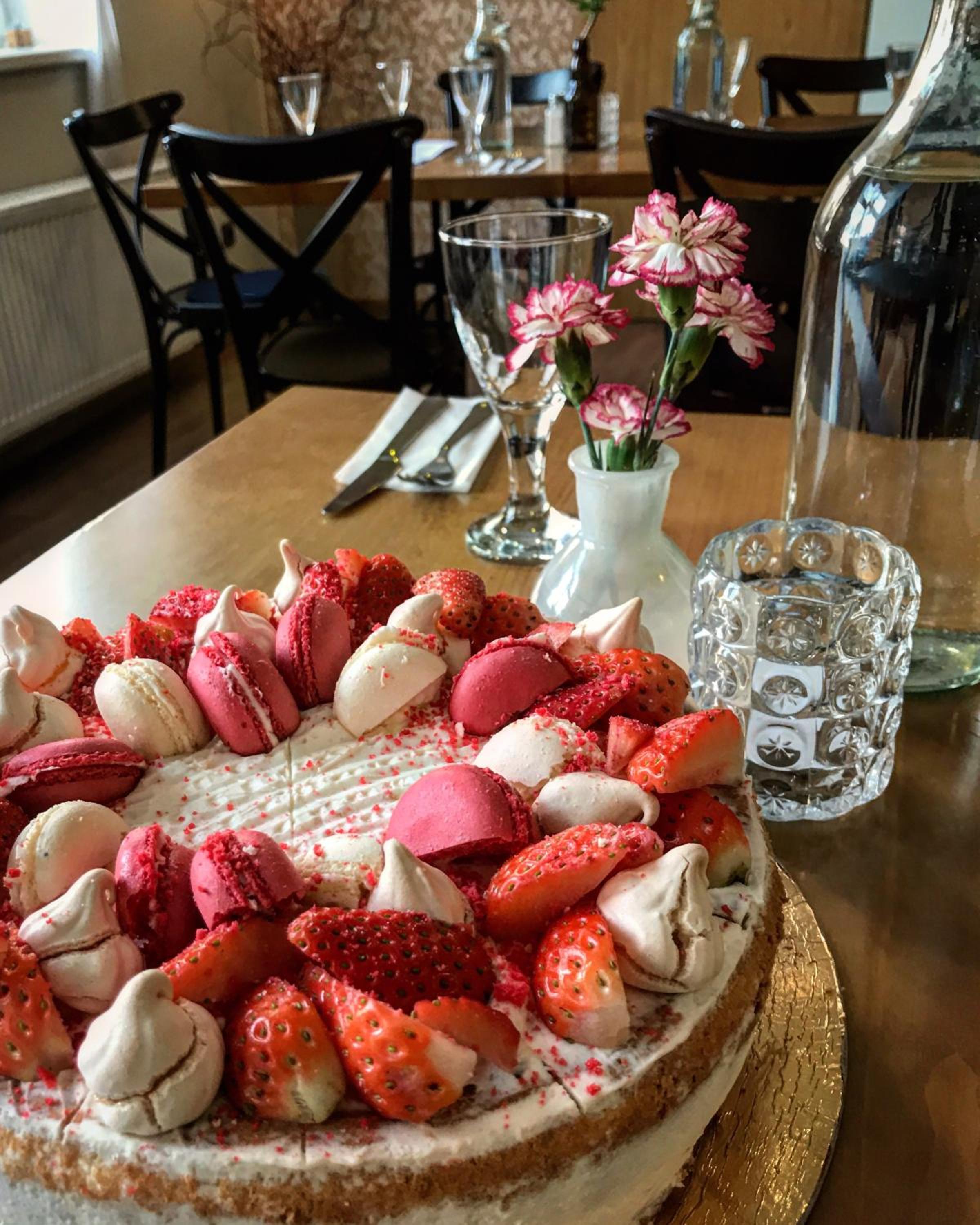 Penzion a restaurace U ŘEKY