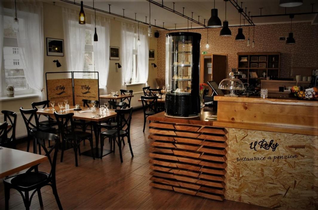 Penzion a restaurace U ŘEKY