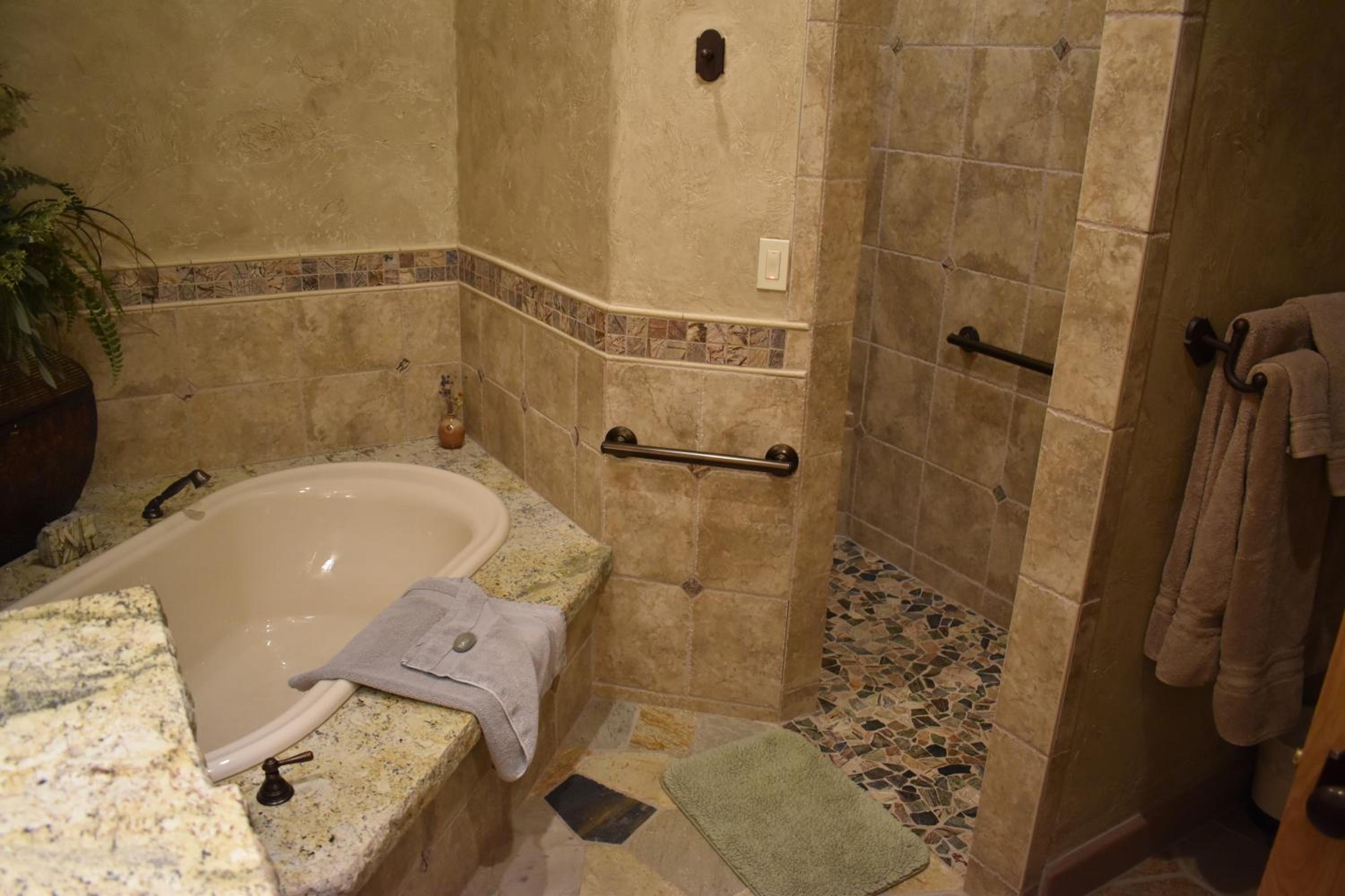 Photo 42