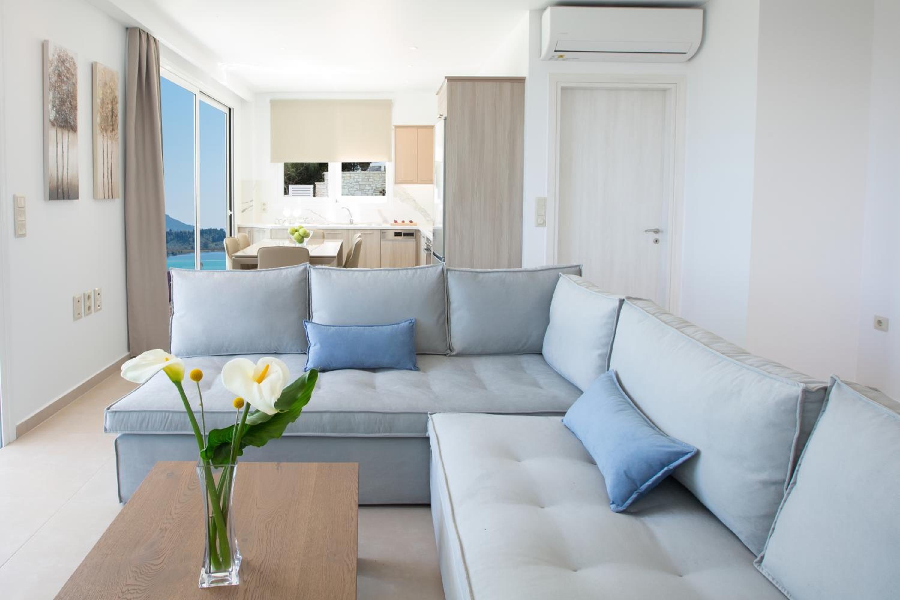 AFRODITI VILLAS Collection