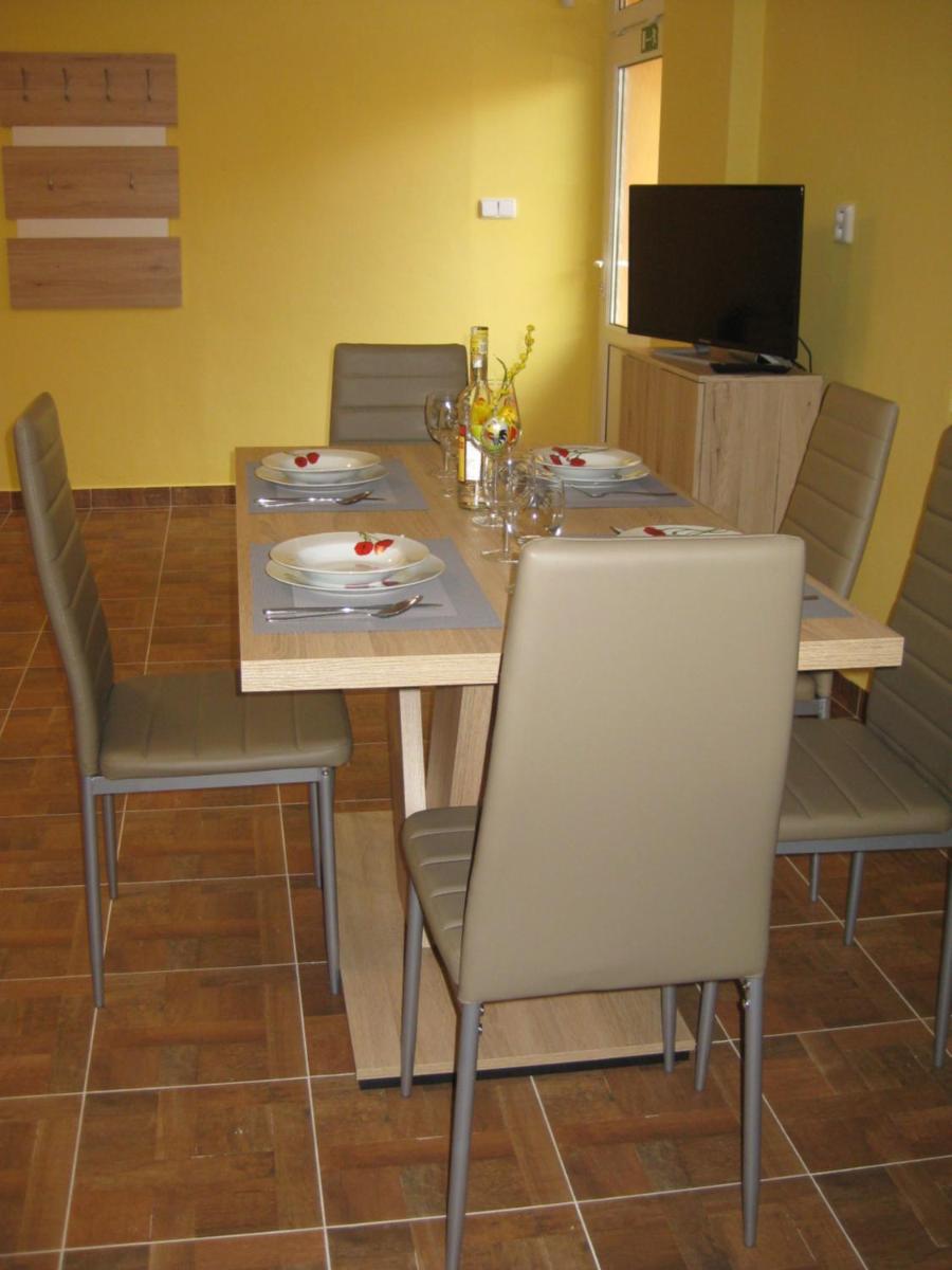 Apartmány včelka