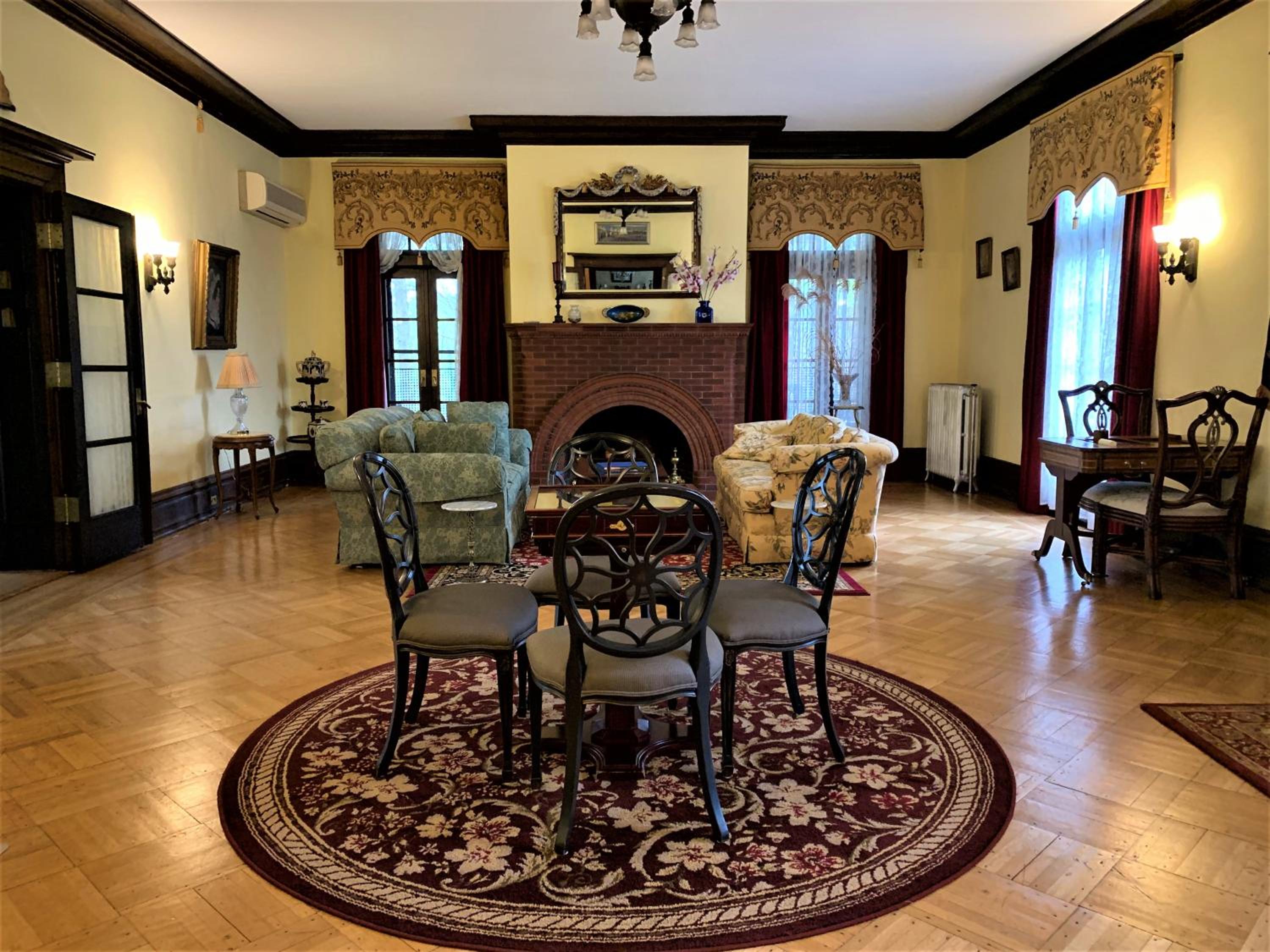 Mercersburg Inn