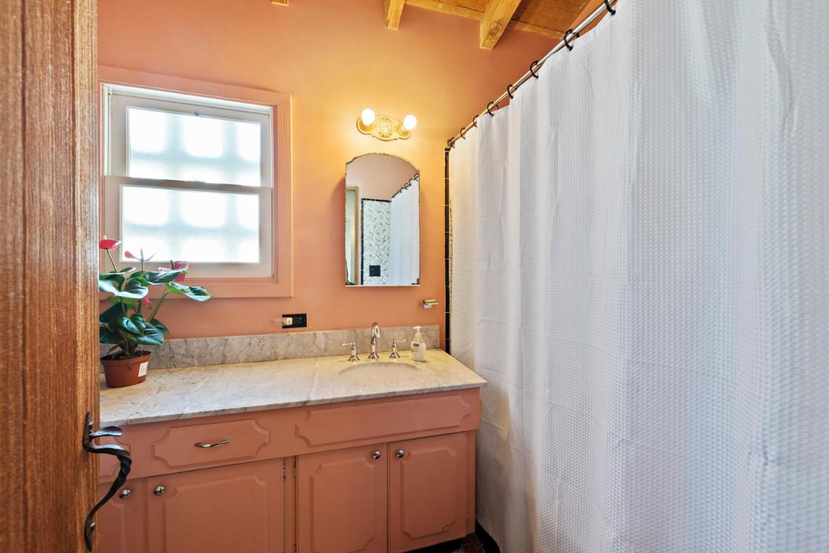 San Clemente Vacations - Oceanfront Hacienda - Property Image 13