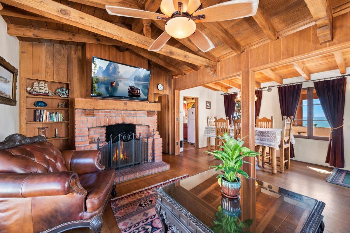 San Clemente Vacations - Oceanfront Hacienda - Property Image 16