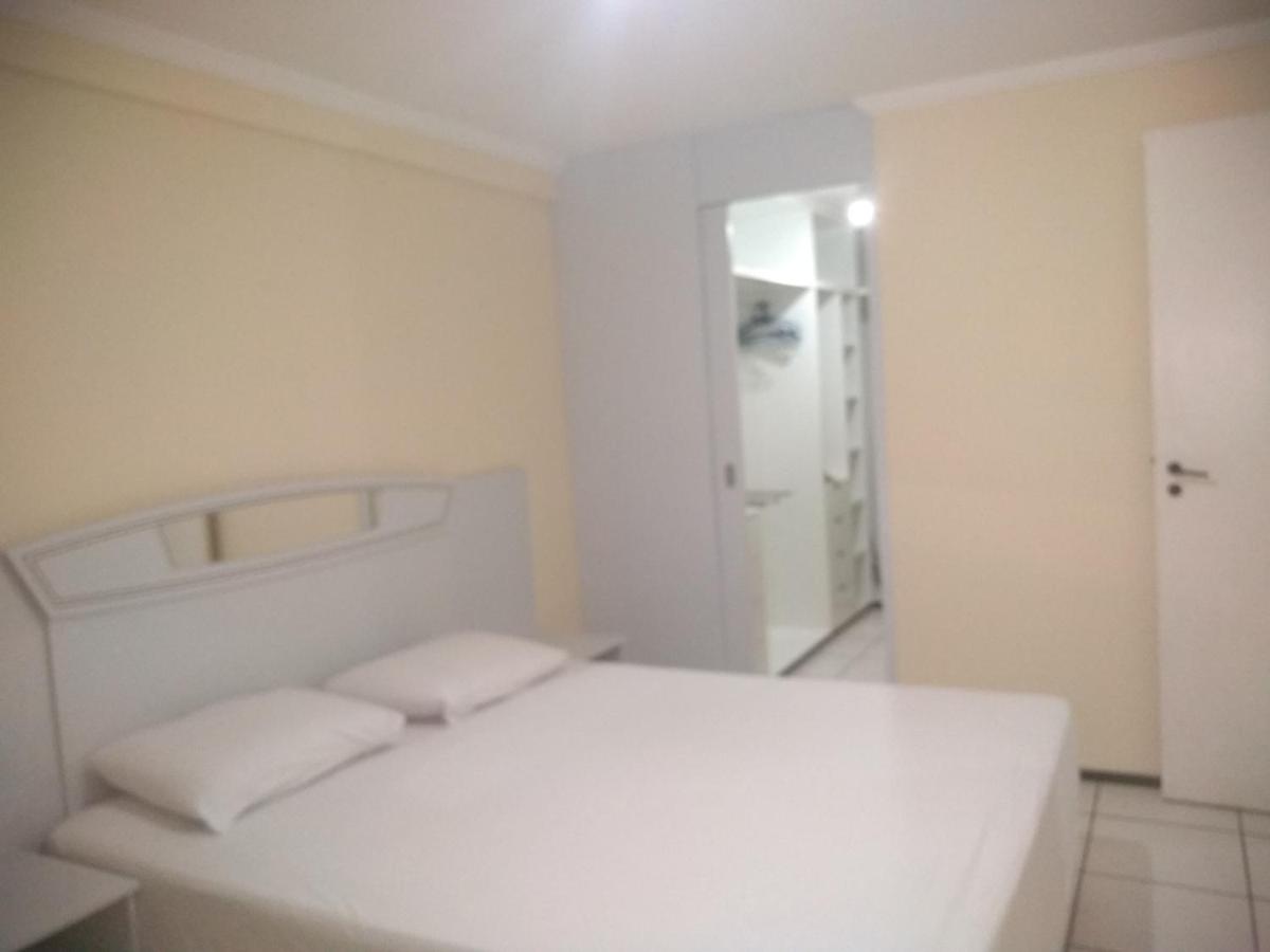 Otimo apartamento 2 quartos,tv acabo,internet