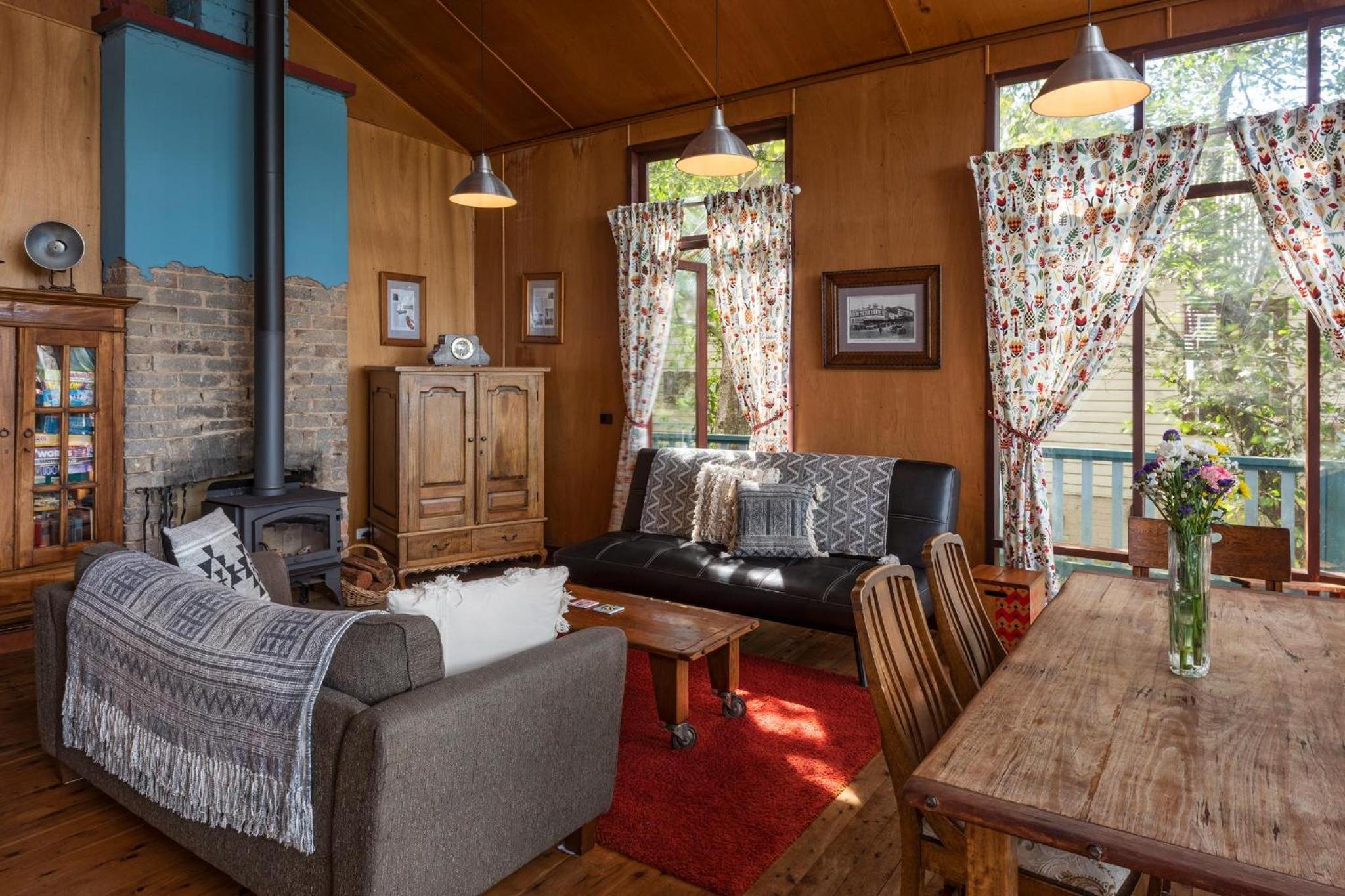 Sidneys Retreat