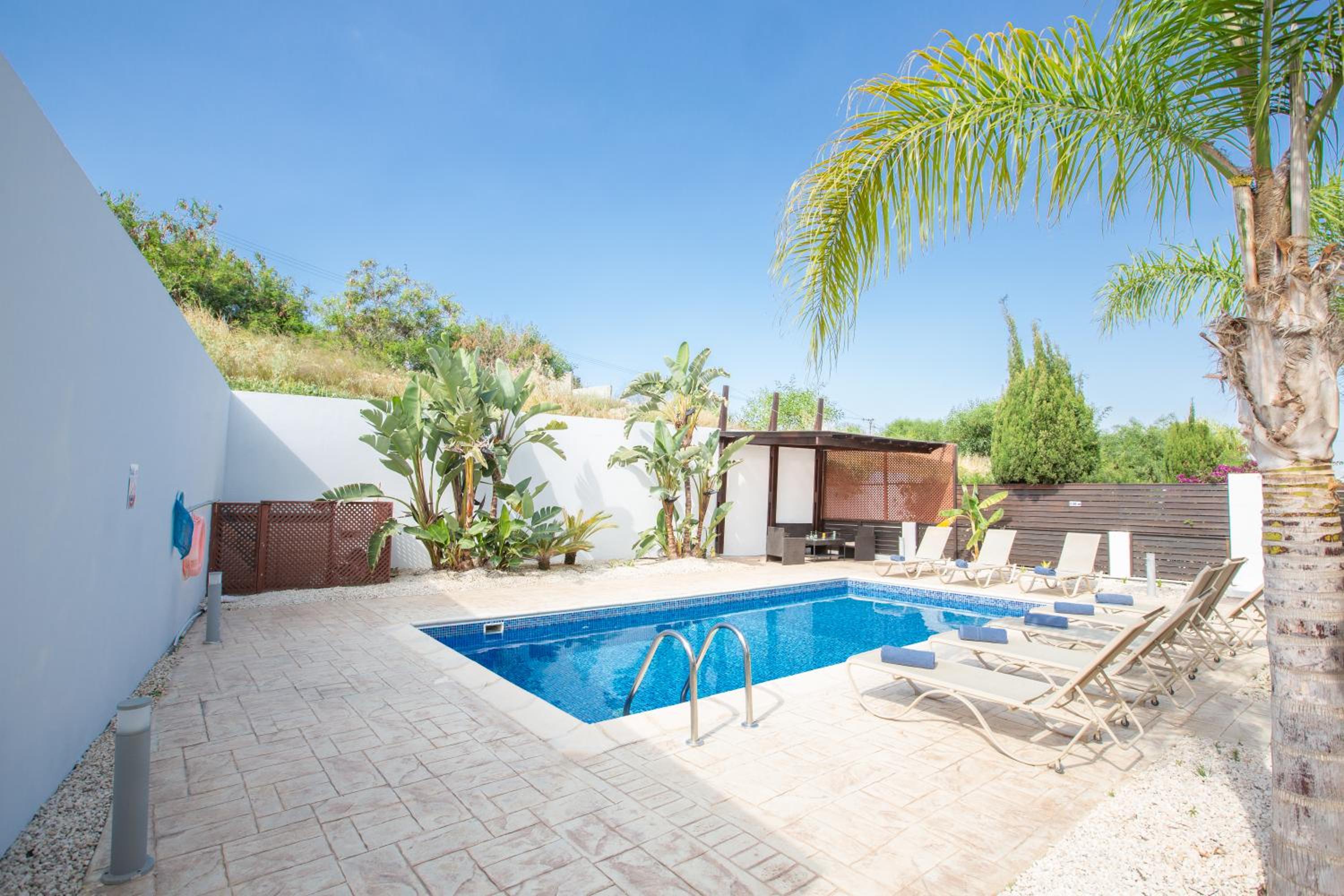 Villa To Perivoli view 3