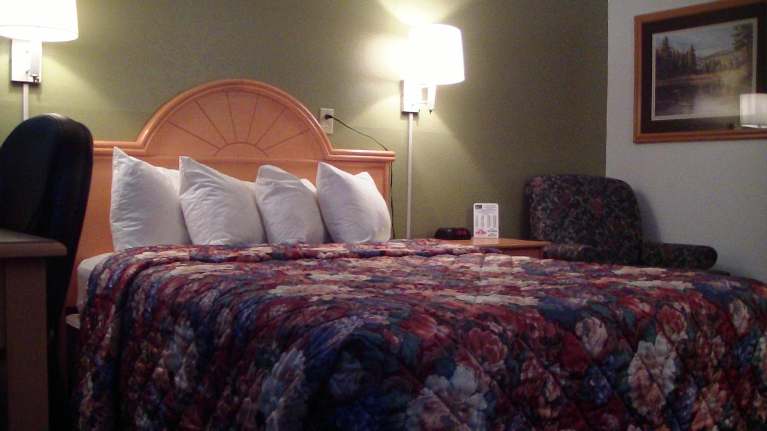 Gillette Vacations - Budget Inn Express - Property Image 5