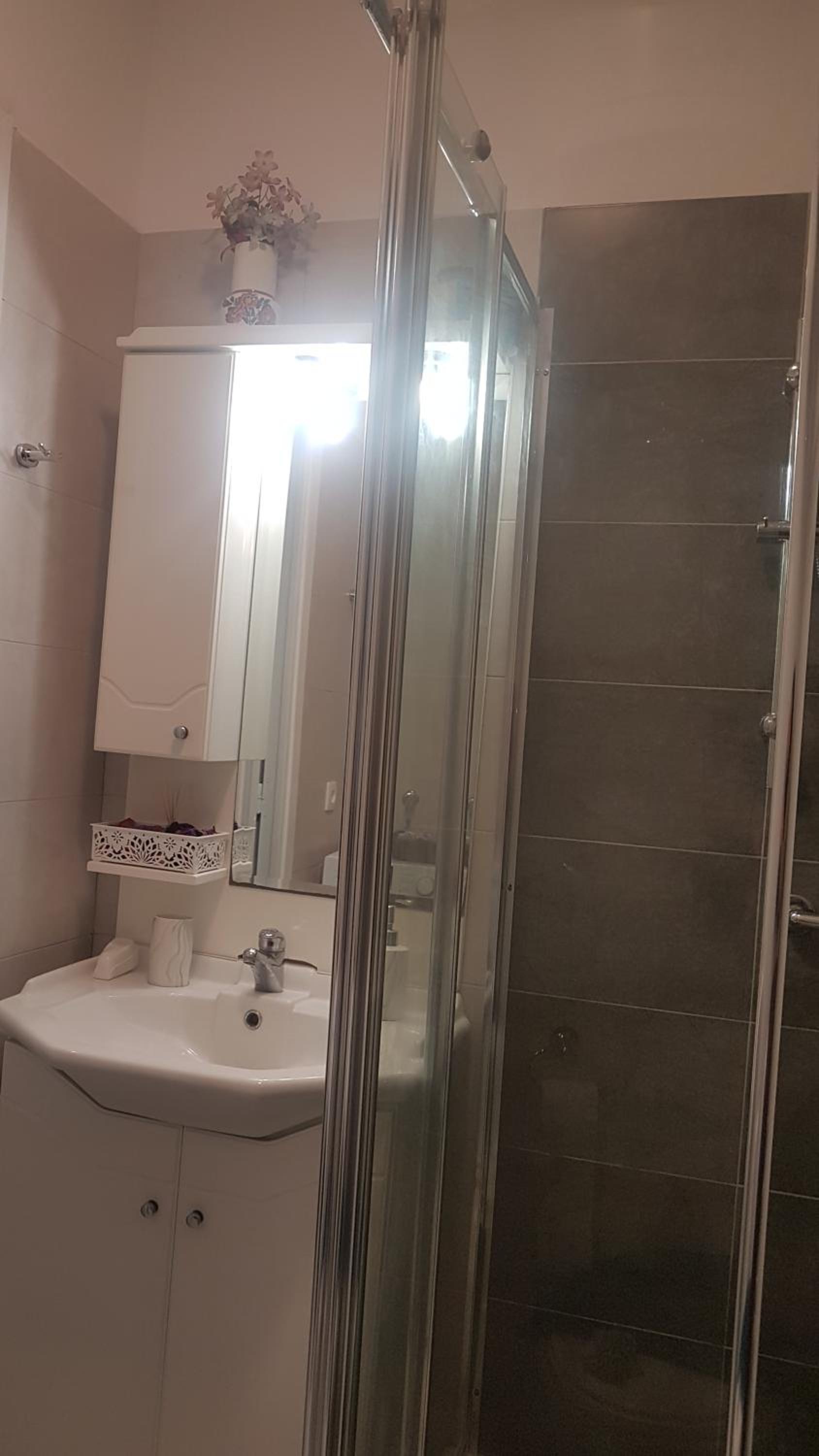 Stylish Apartment With Sea View view 5