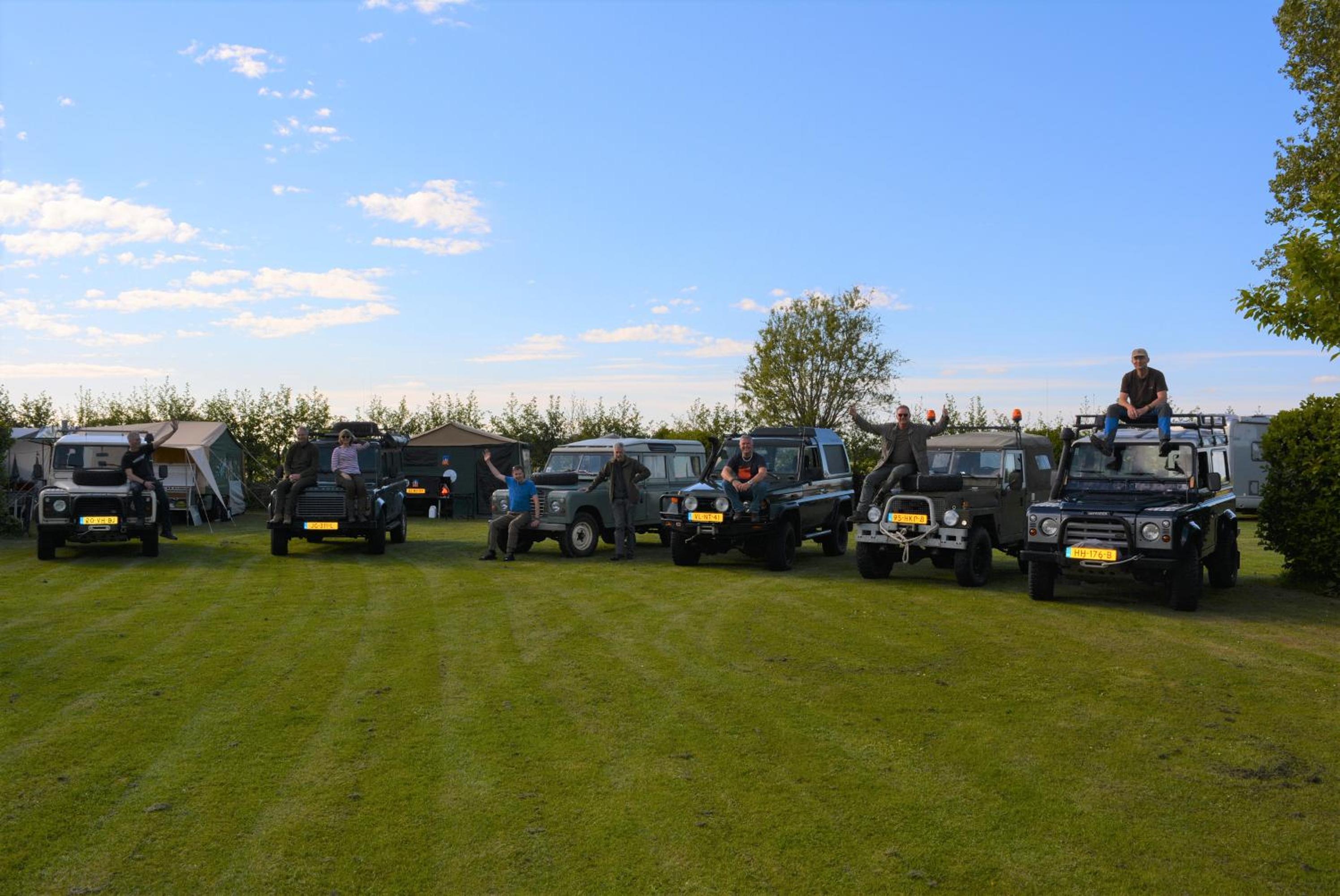 Camping De Tulpenweide lege Kampeerplaats, lege plaats op het gras zonder bed