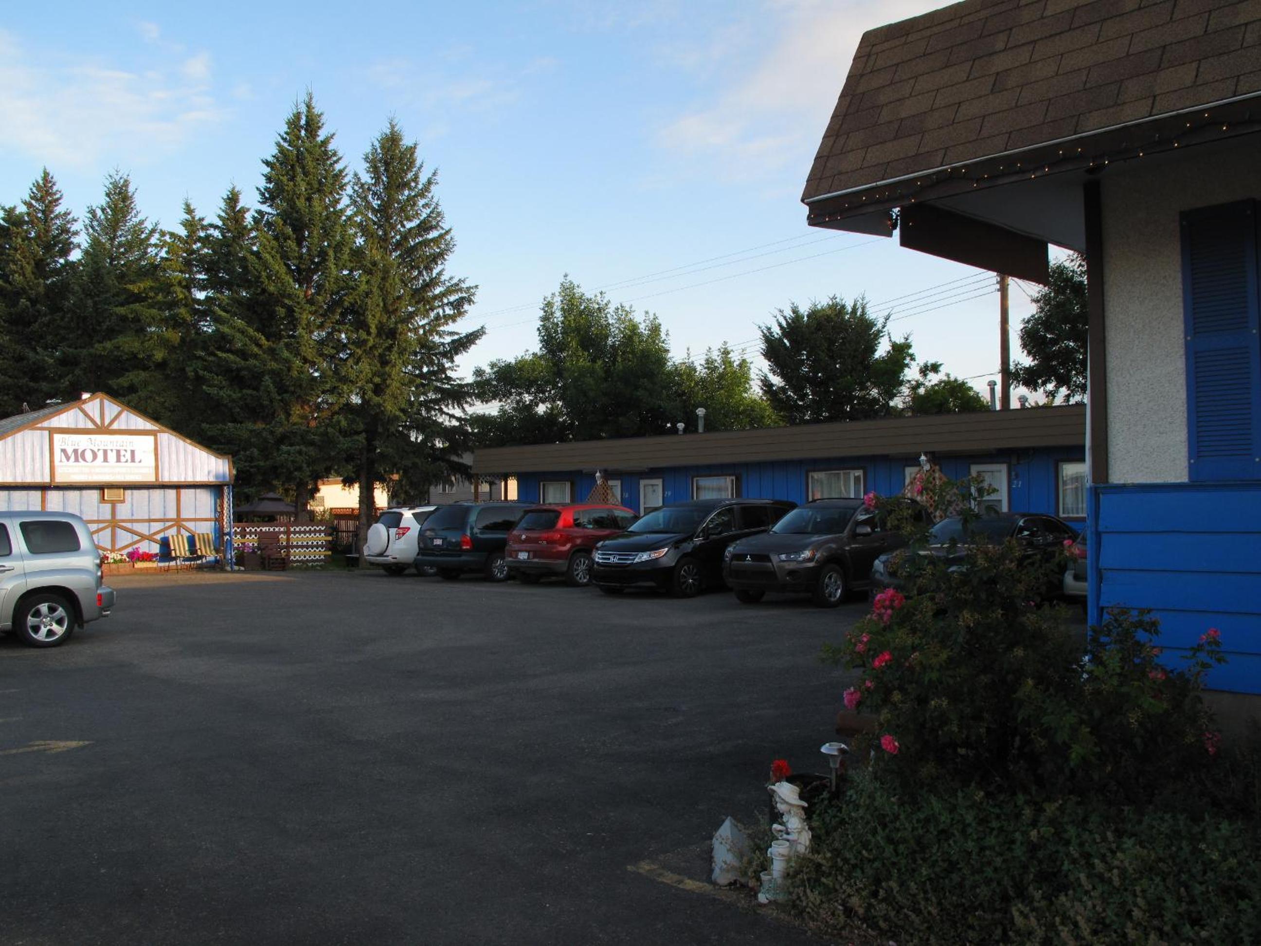 Blue Mountain Motel