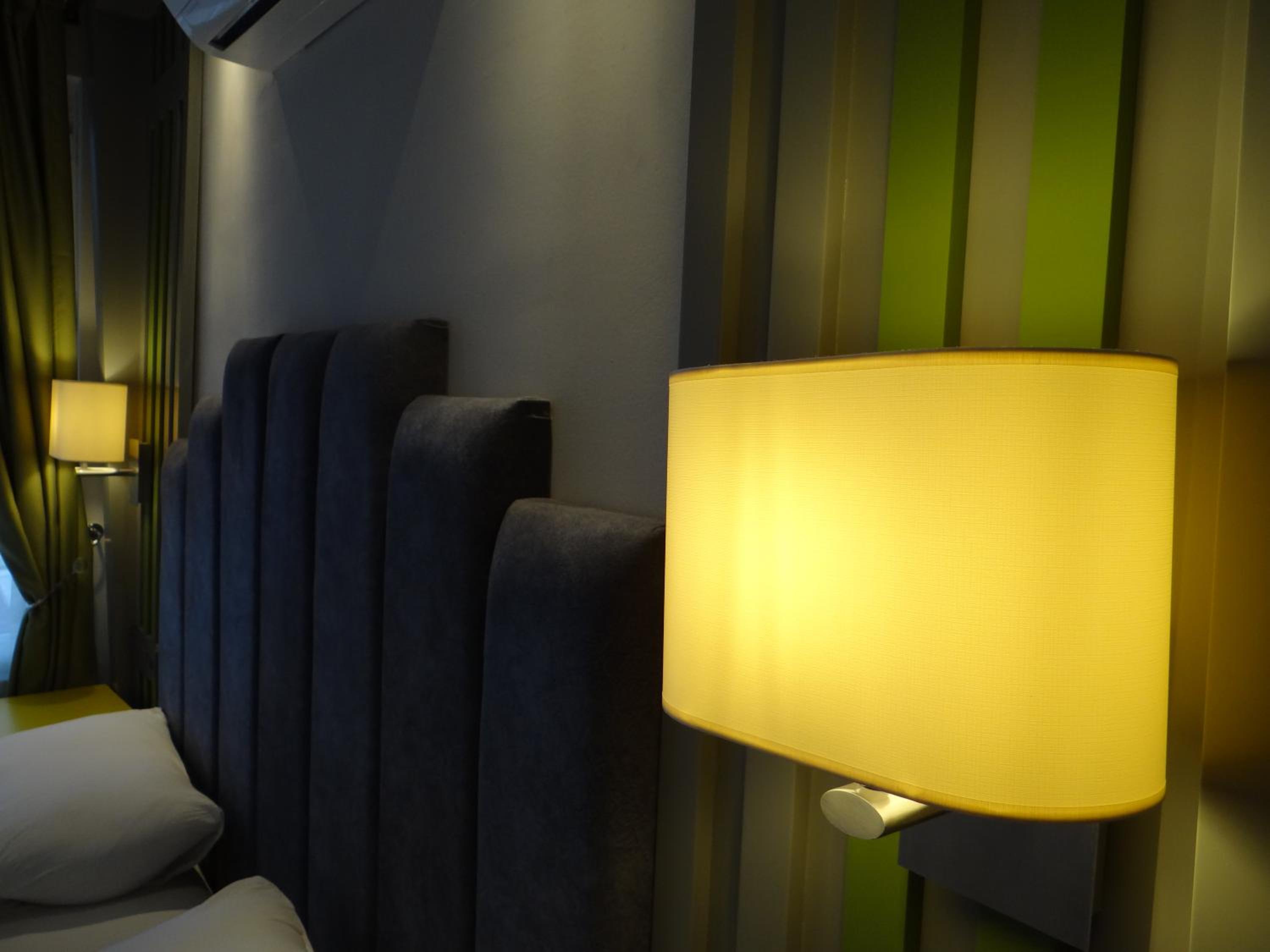 Twin Apart Hotel - Image 81