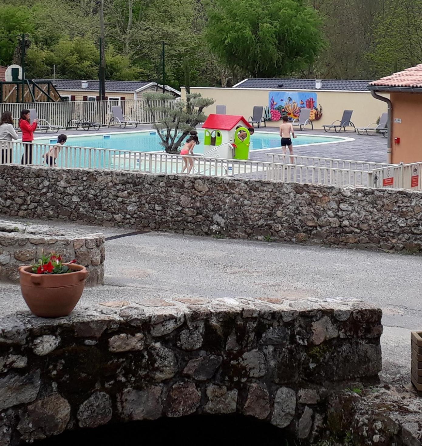 Photo 46