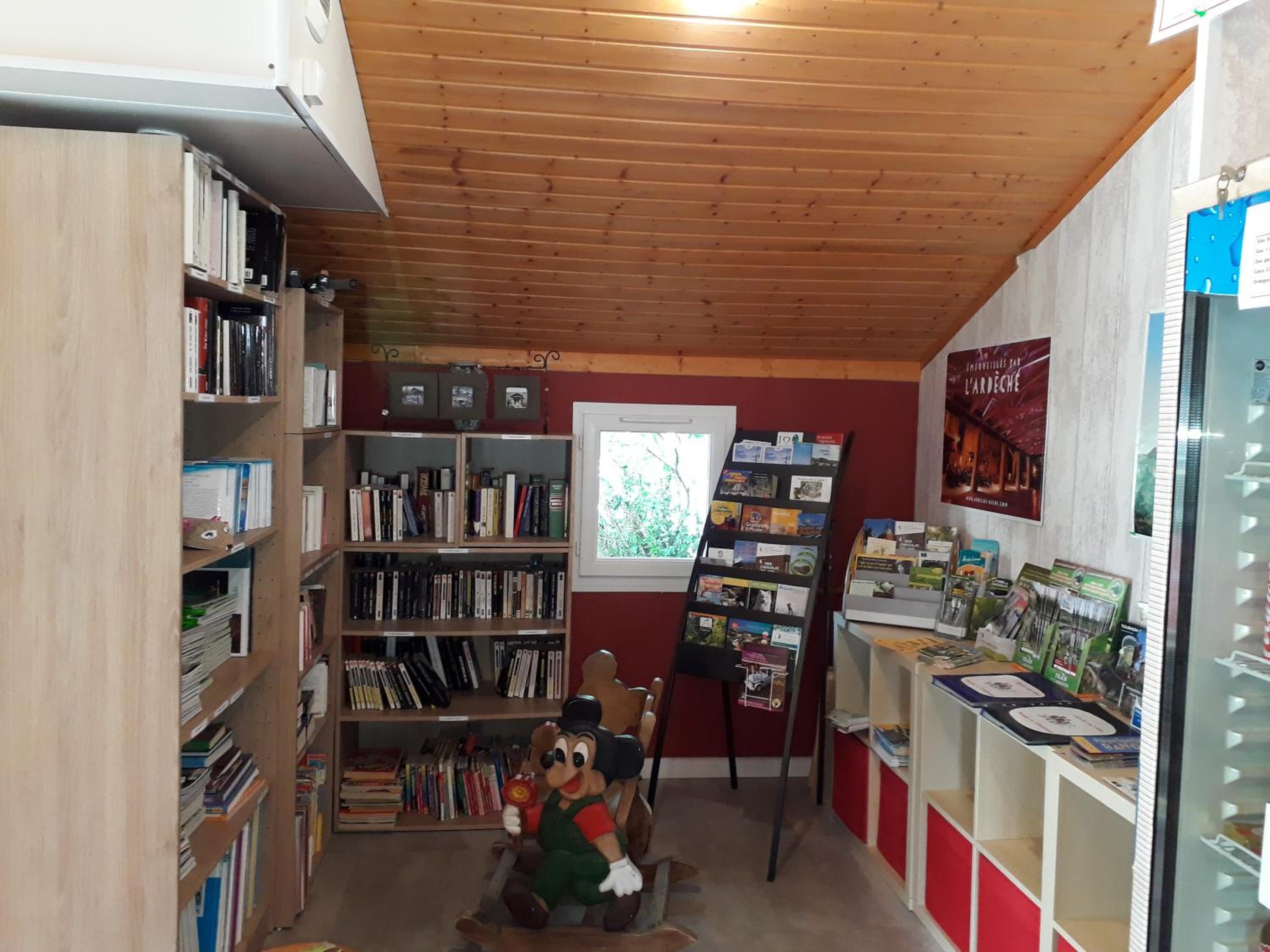 Photo 21