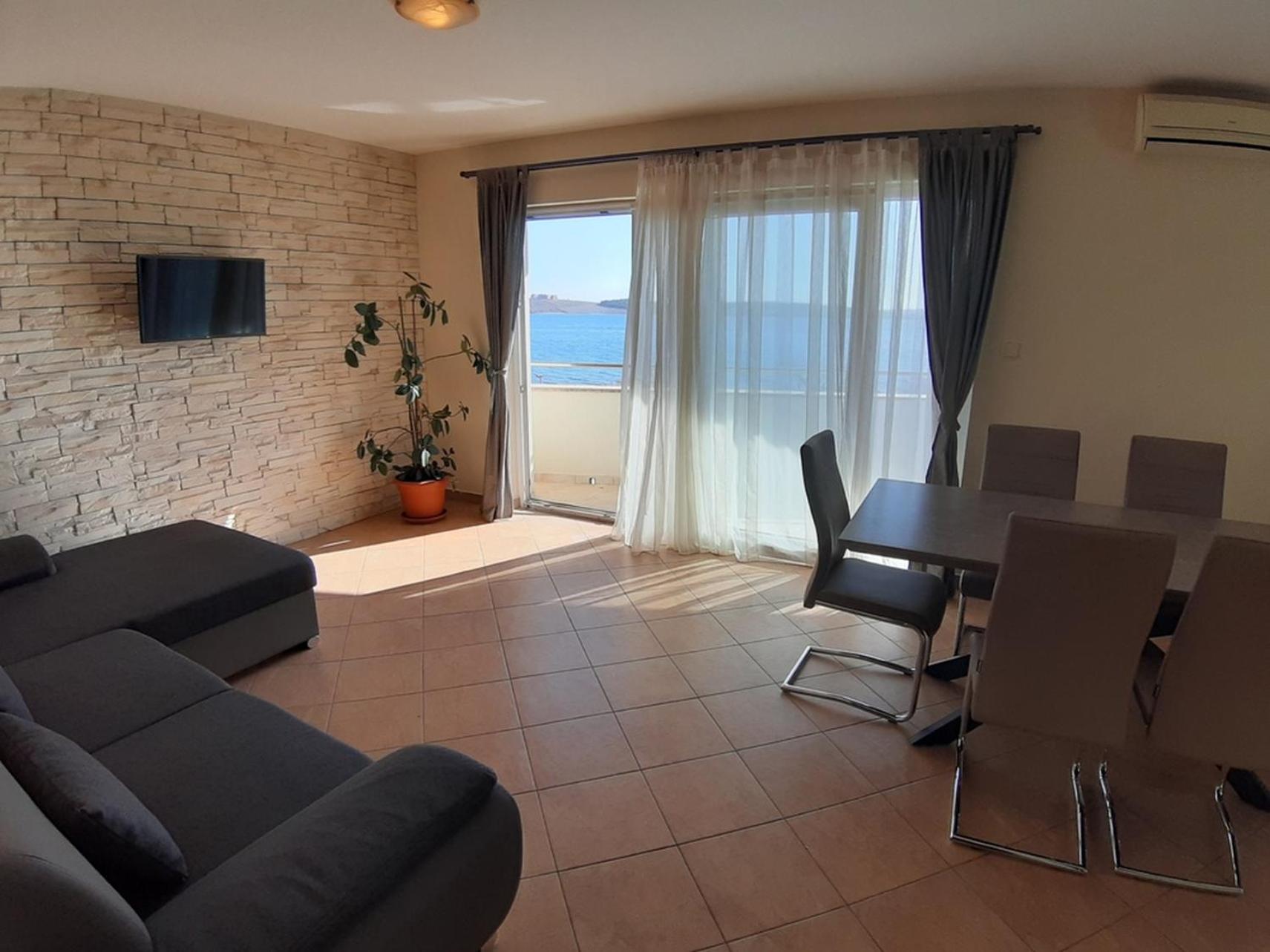 Apartments Franko