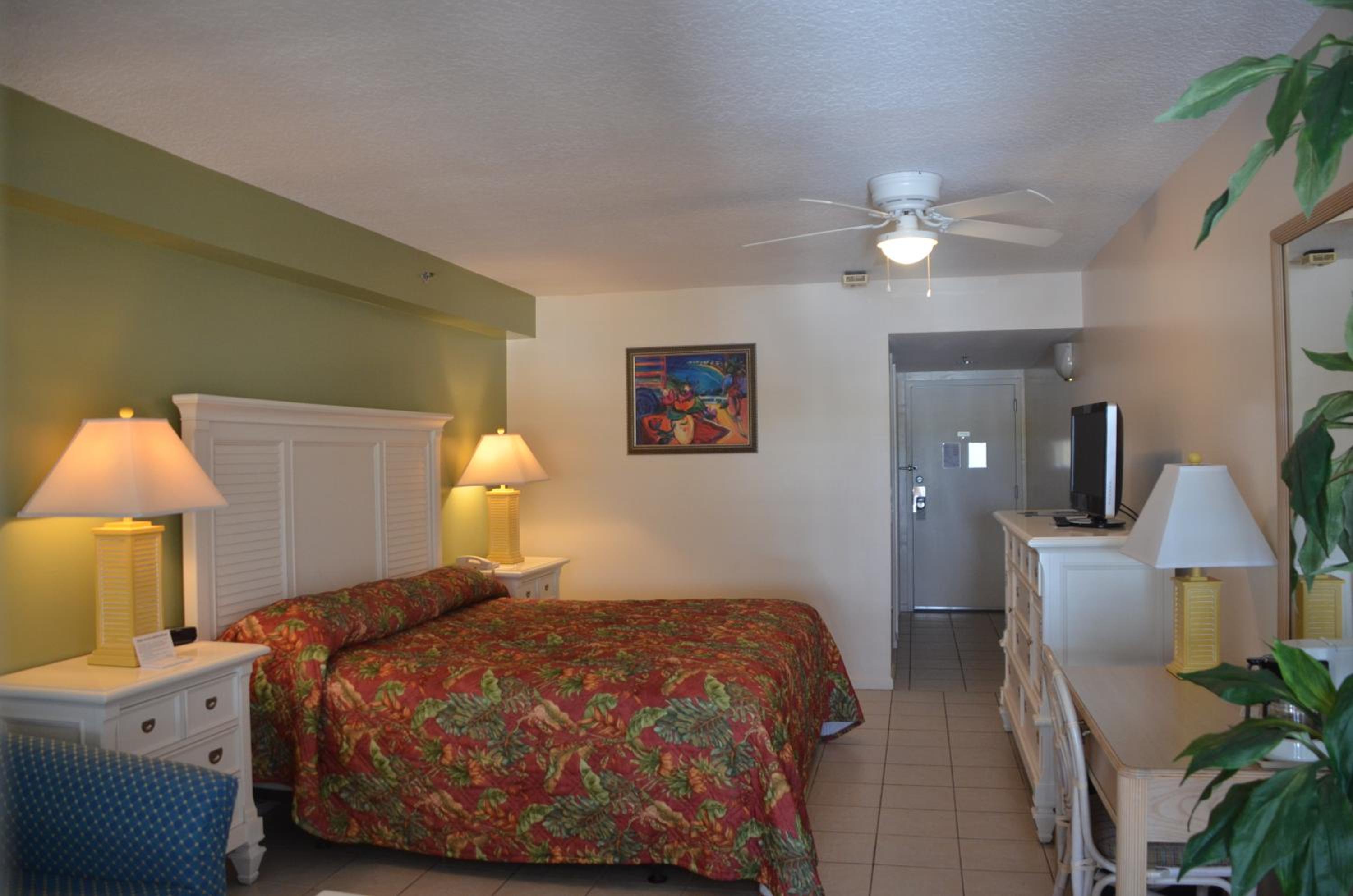 Pirate's Cove Resort and Marina - Stuart