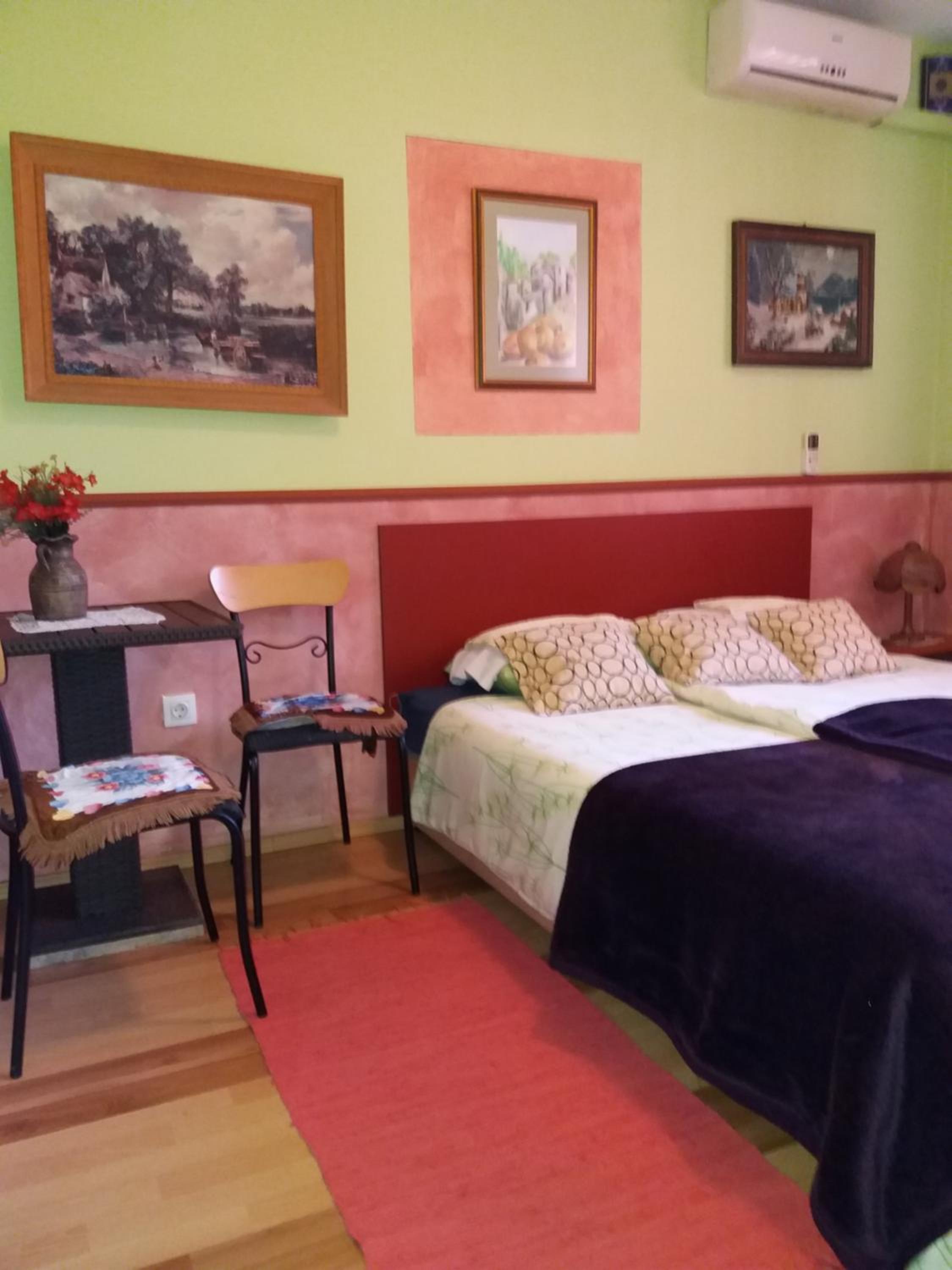 Apartment&Rooms 
