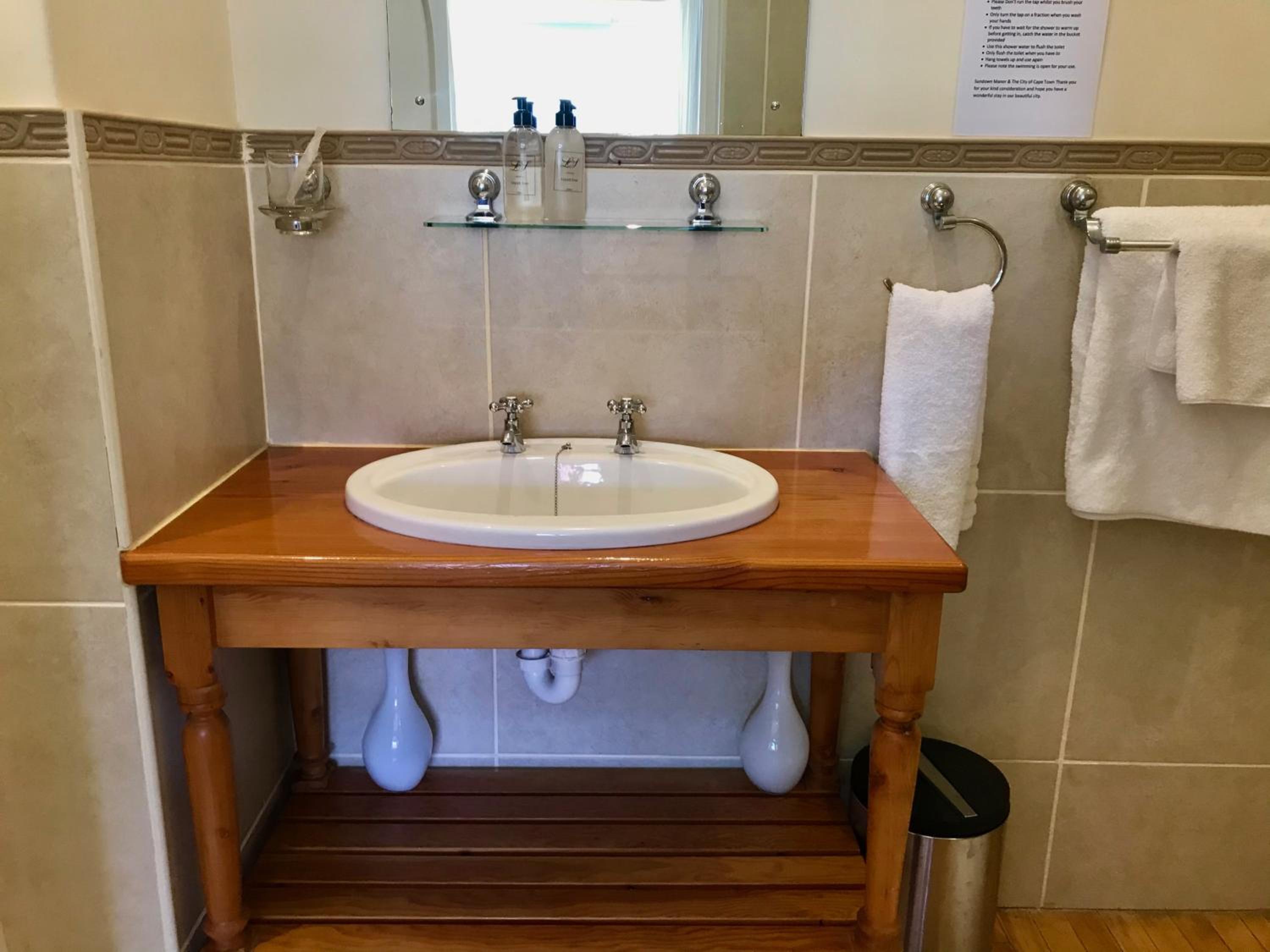 Sundown Manor Guest House — photo 93