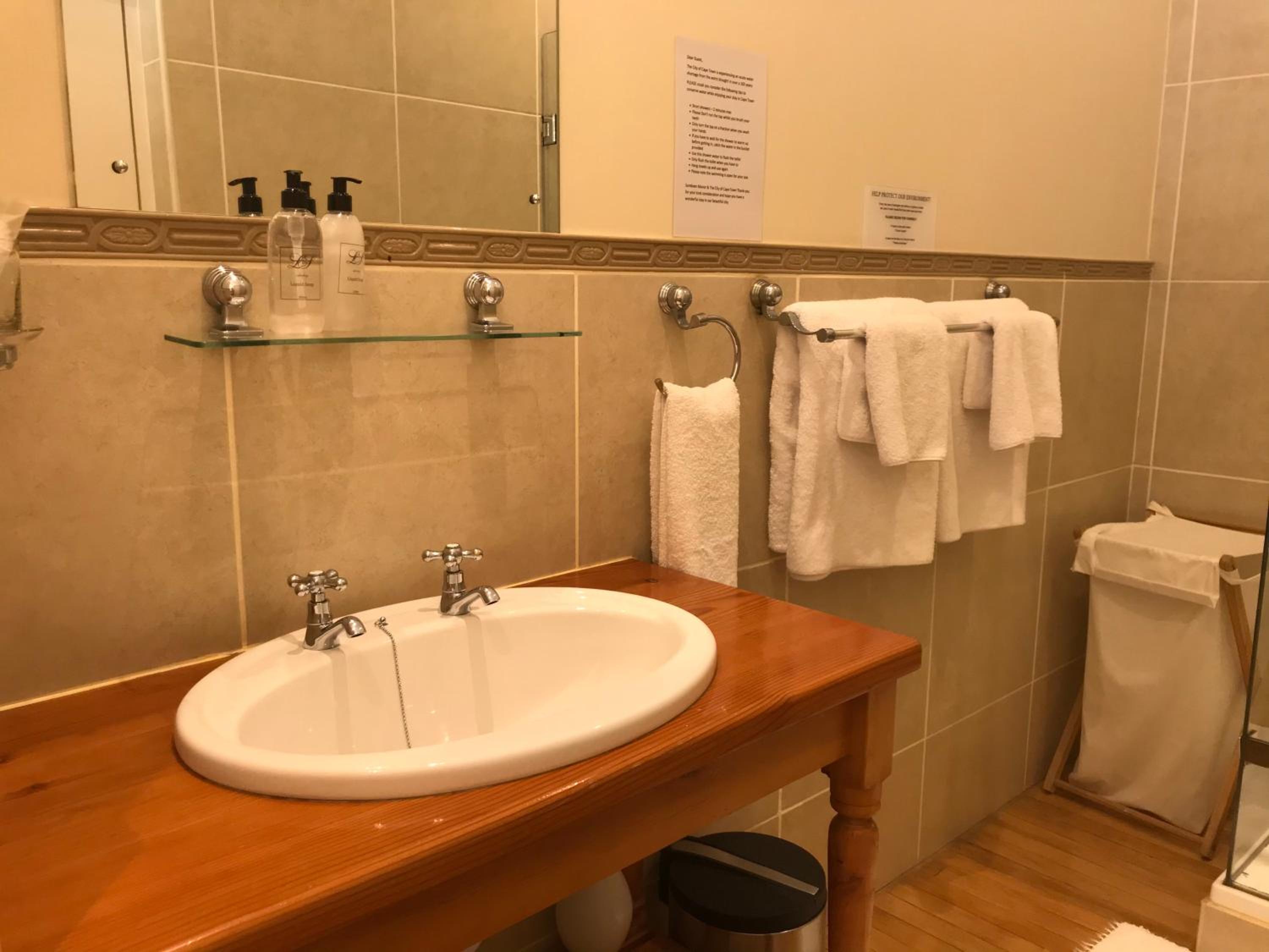 Sundown Manor Guest House — photo 59