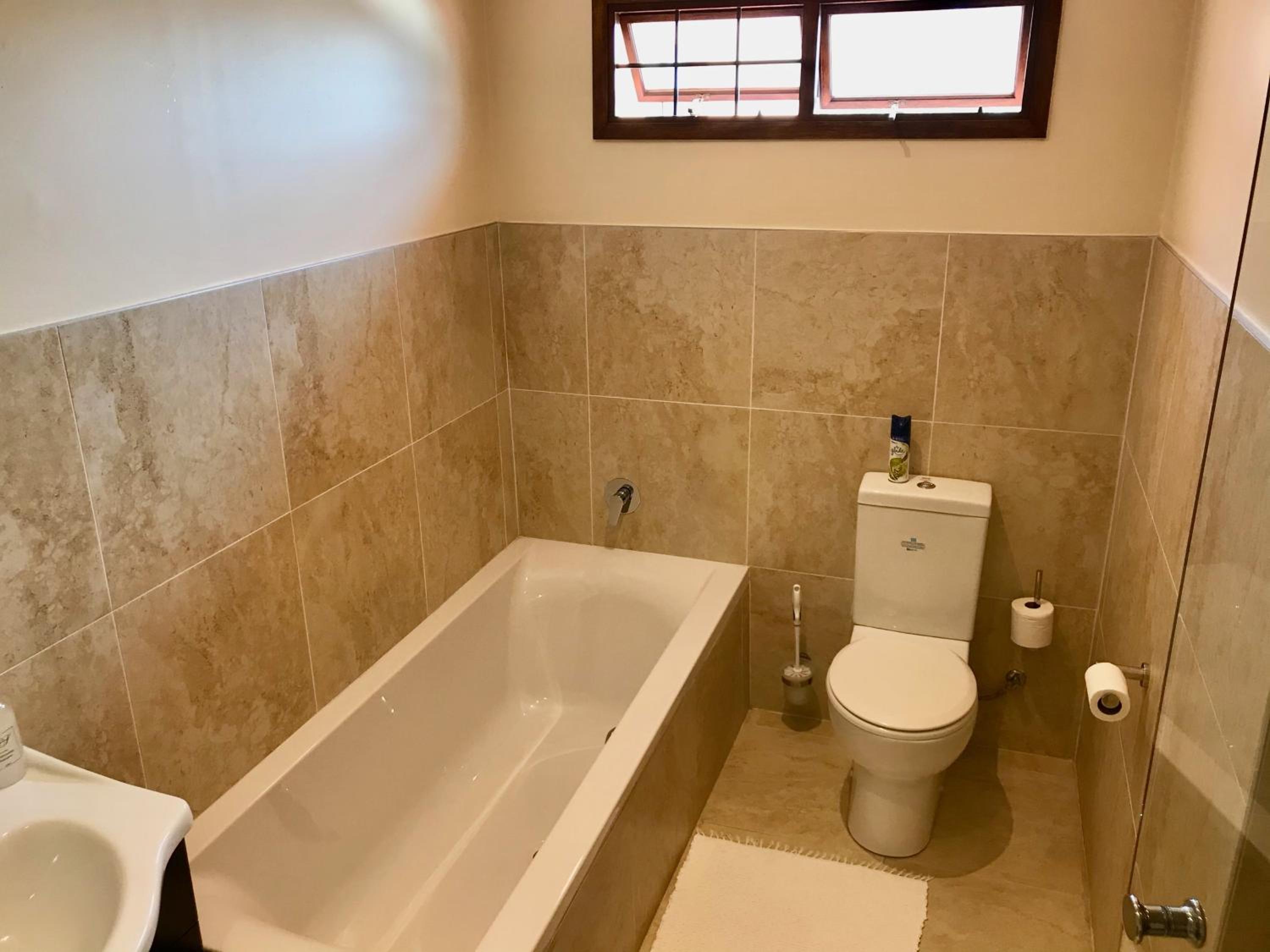 Sundown Manor Guest House — photo 76
