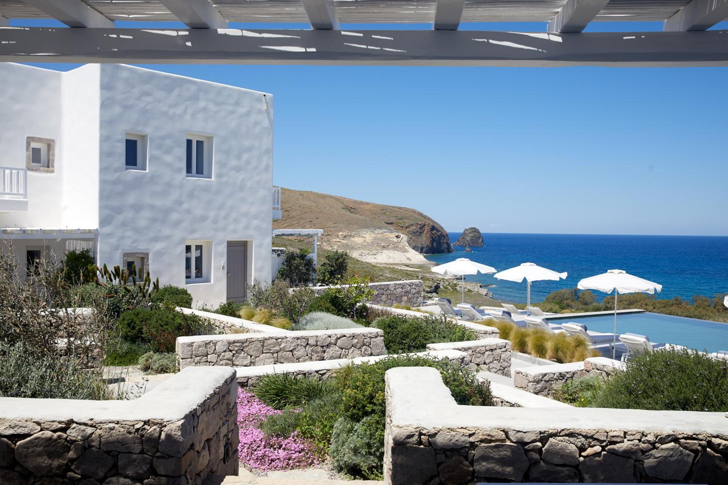 Milos Breeze Boutique Hotel 46