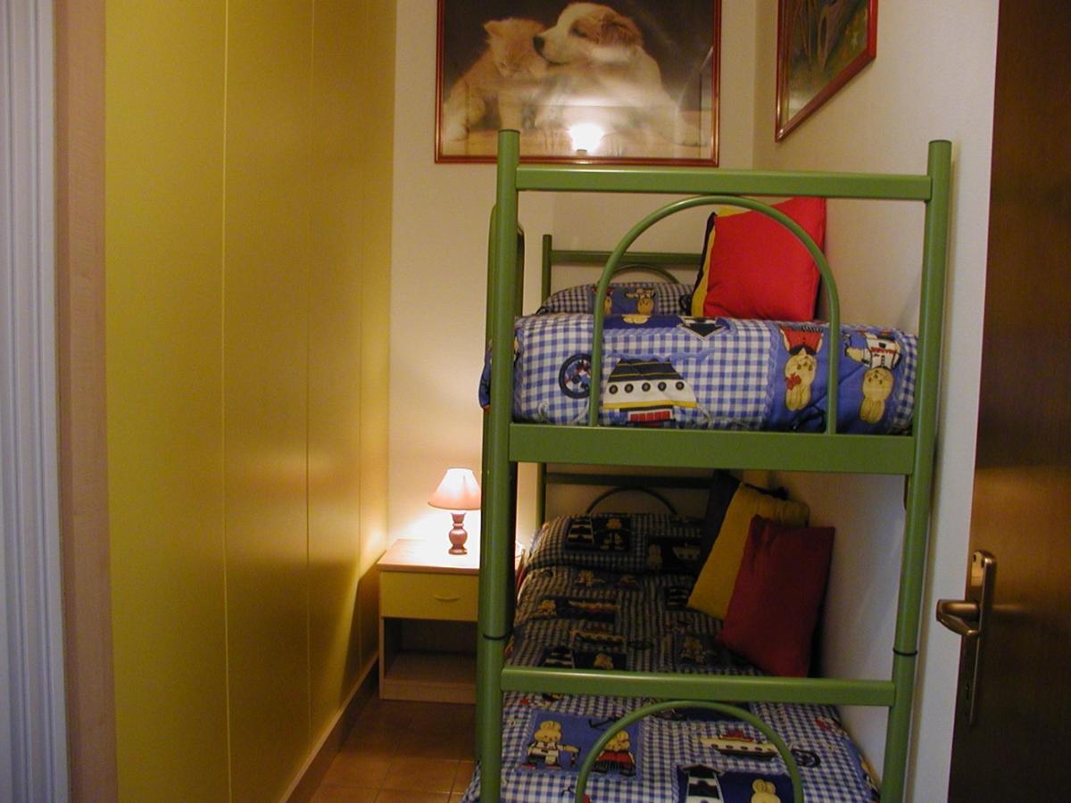 Photo 63