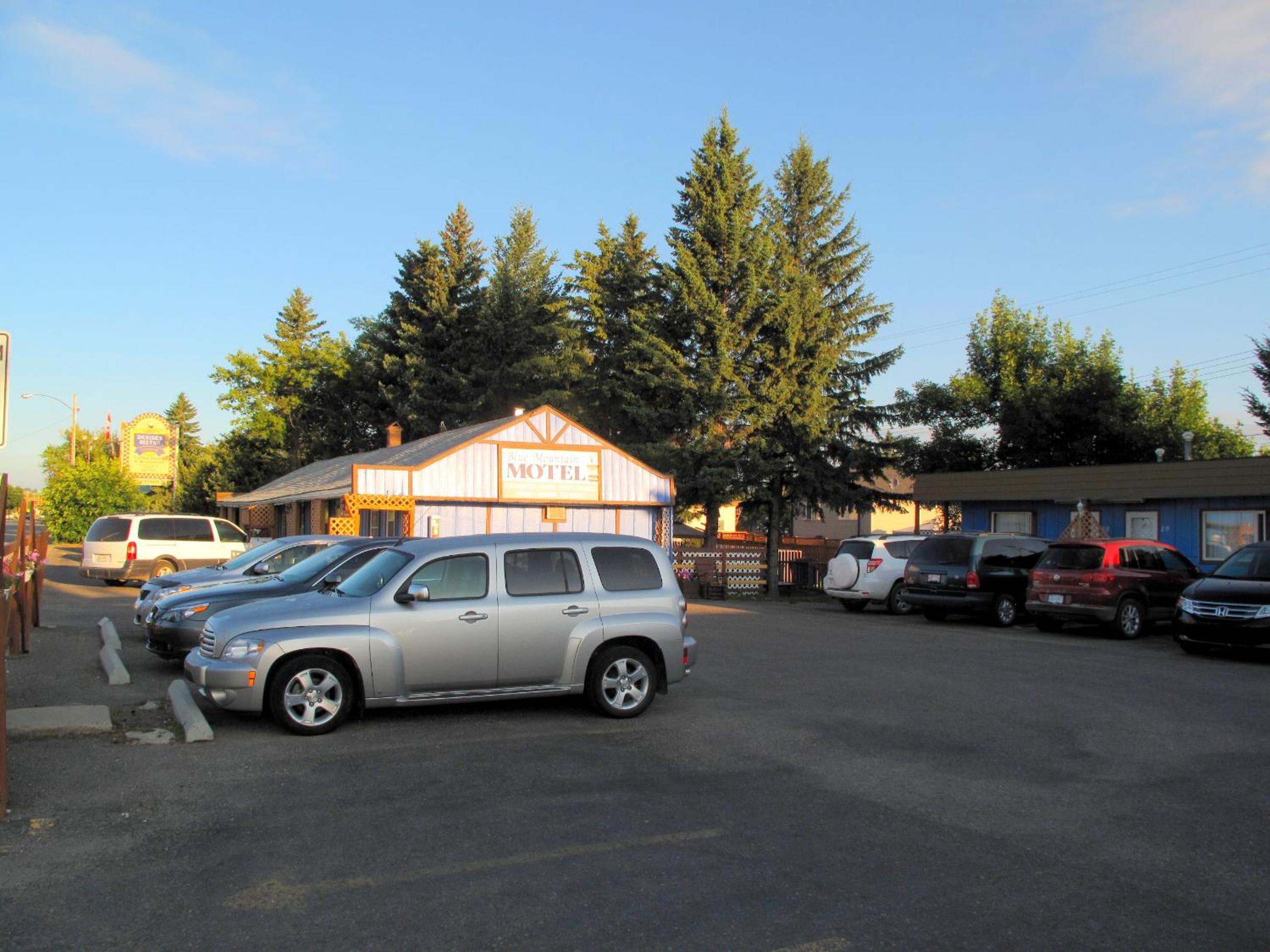 Blue Mountain Motel